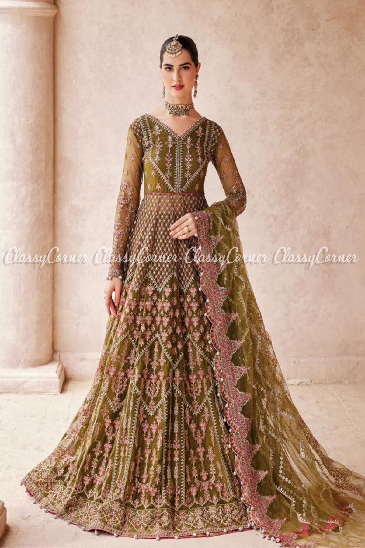 Pakistani wedding fashion for women in Sydney