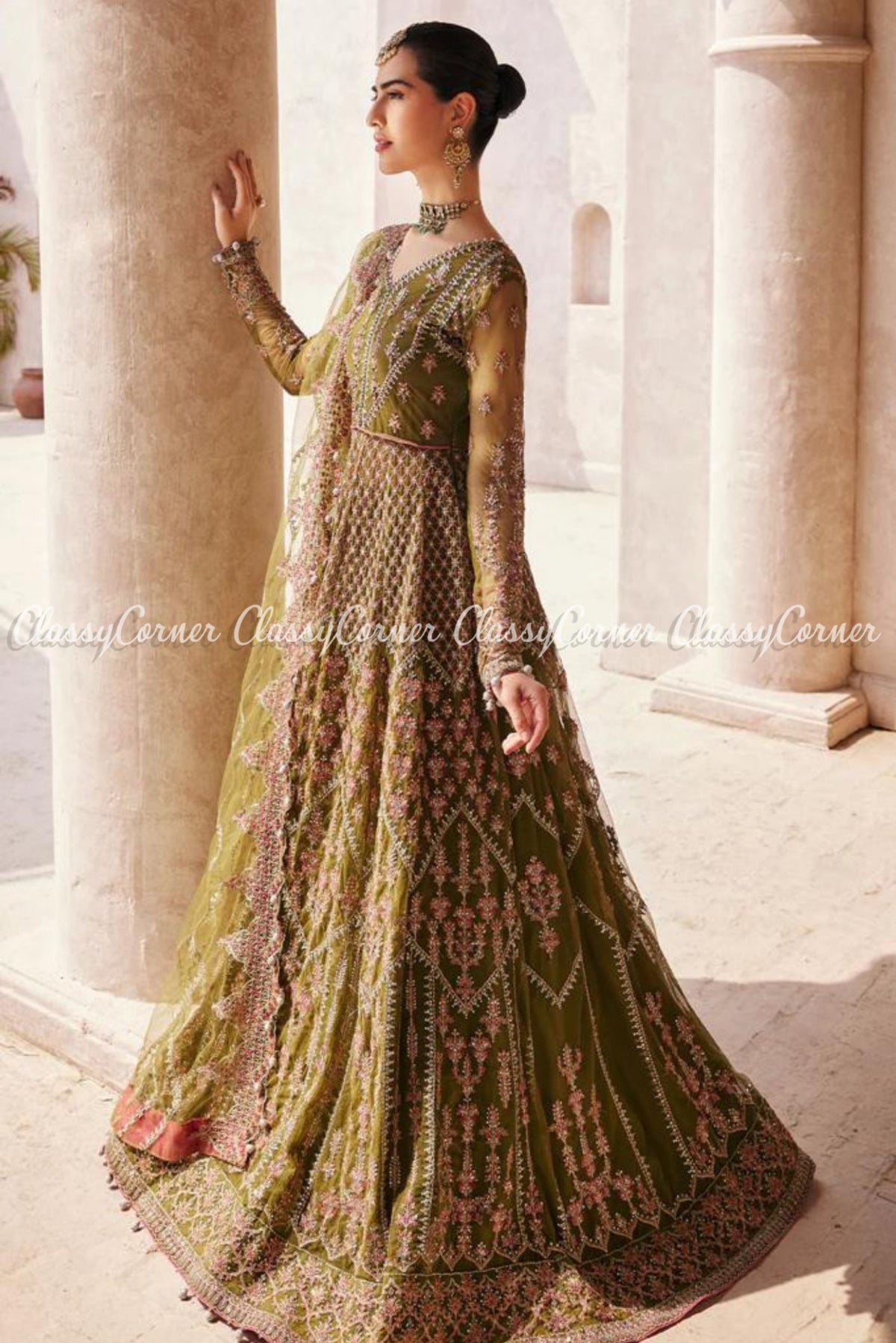 Pakistani wedding attire for women