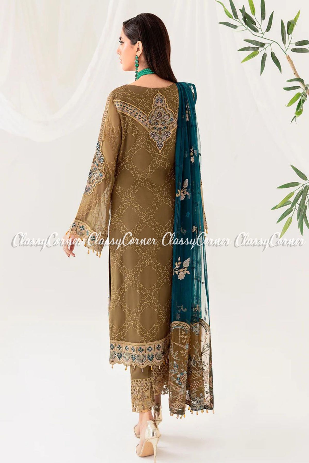 pakistani wedding suits for women