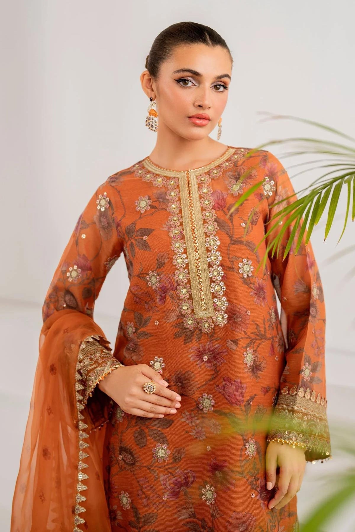 Party Dress For Pakistani Wedding