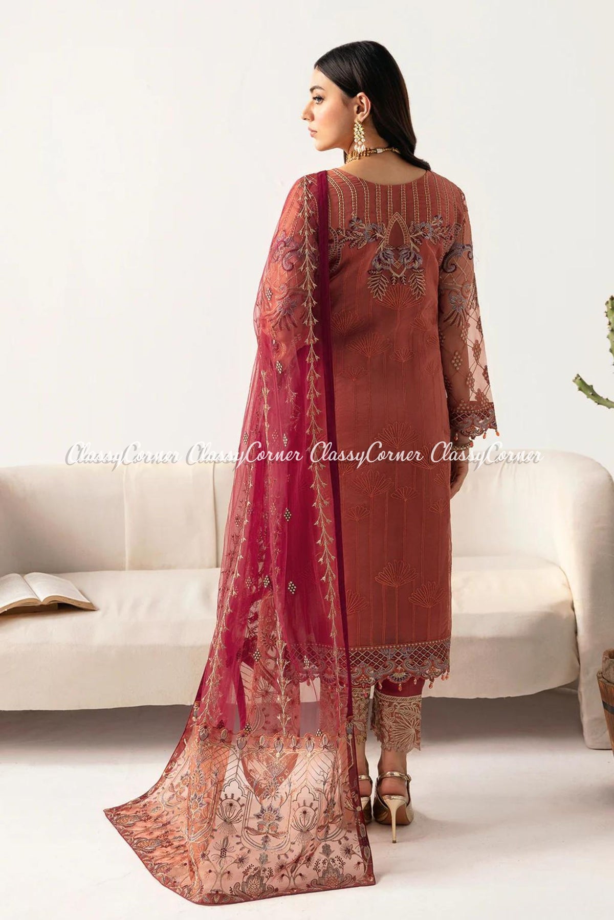 Pakistani wedding attire for women