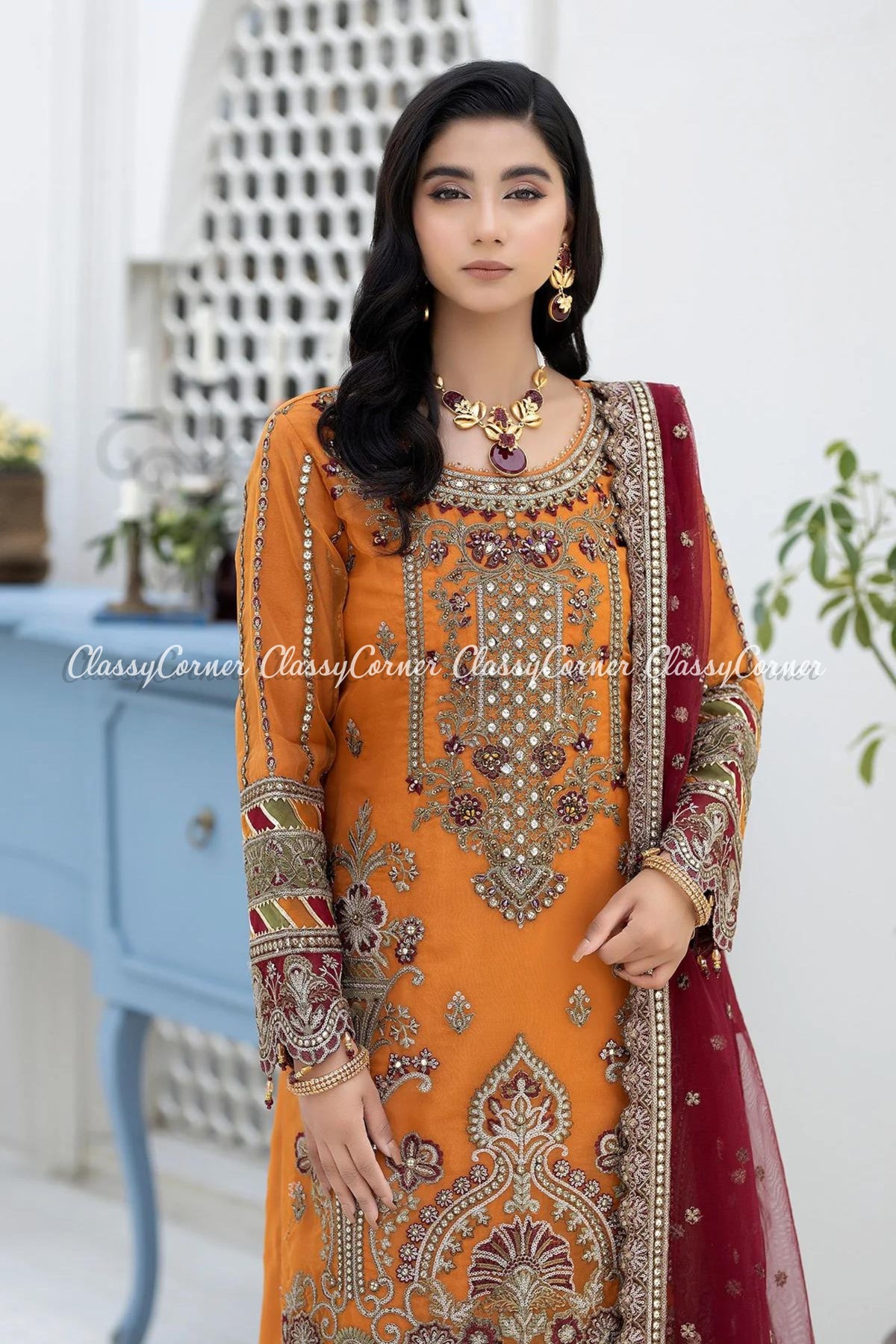 pakistani ladies wedding outfits