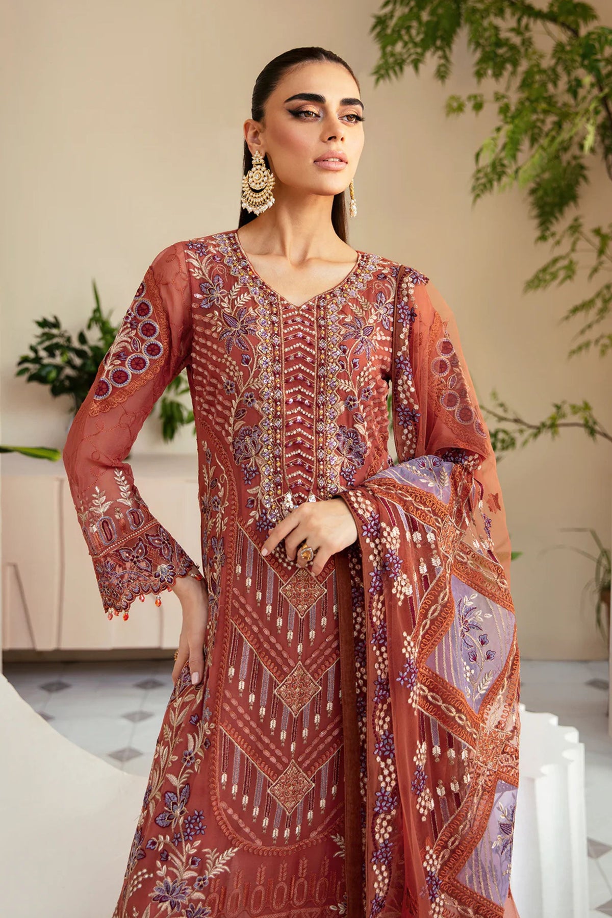 Pakistani Wedding Suits For Women