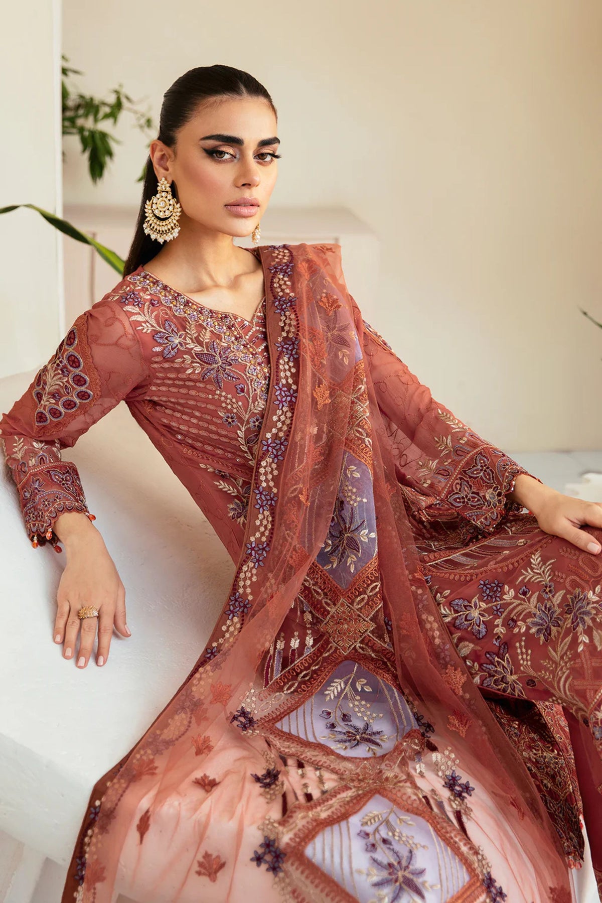 Pakistani Wedding Suits For Women