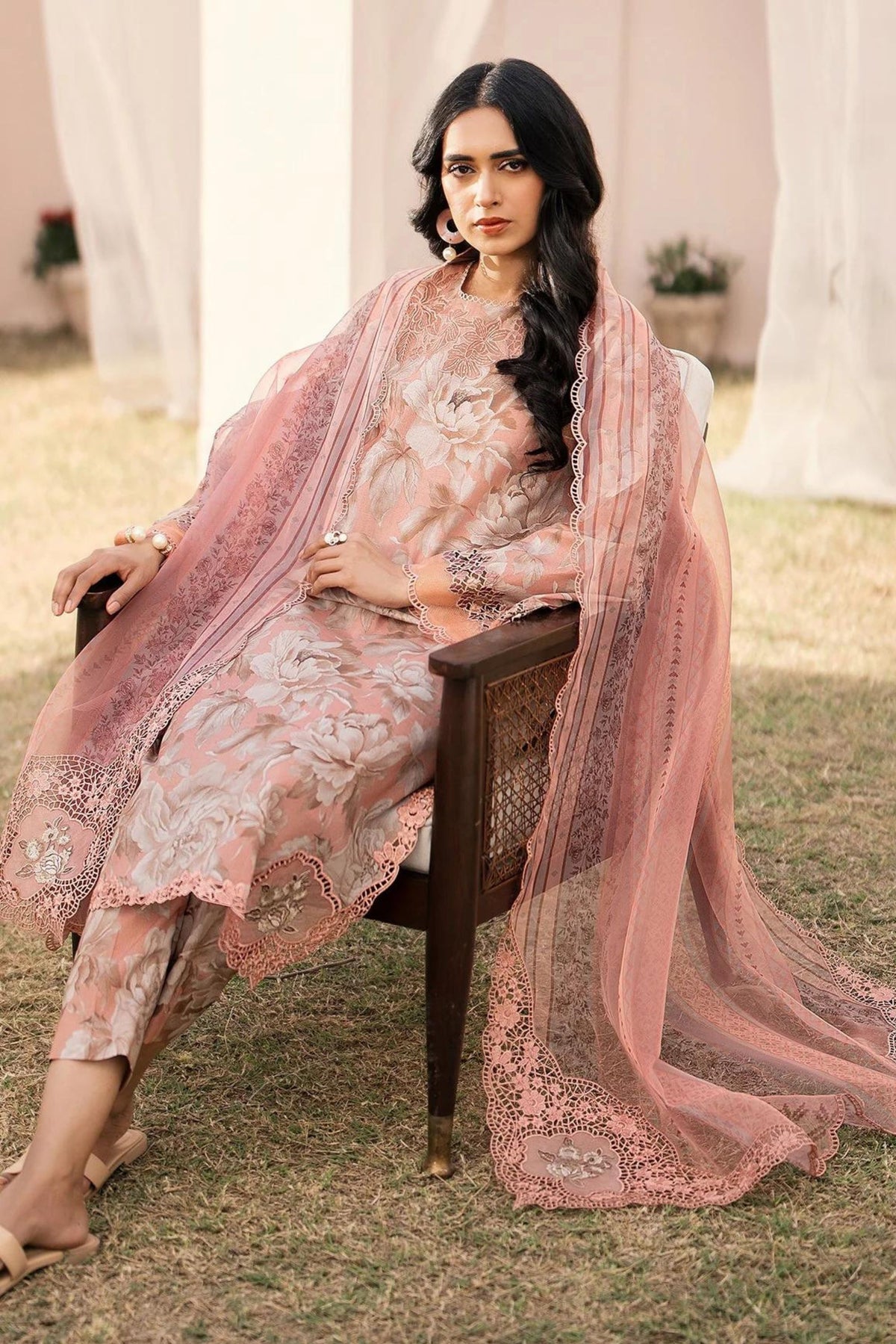 Women Lawn Readymade Suits Online