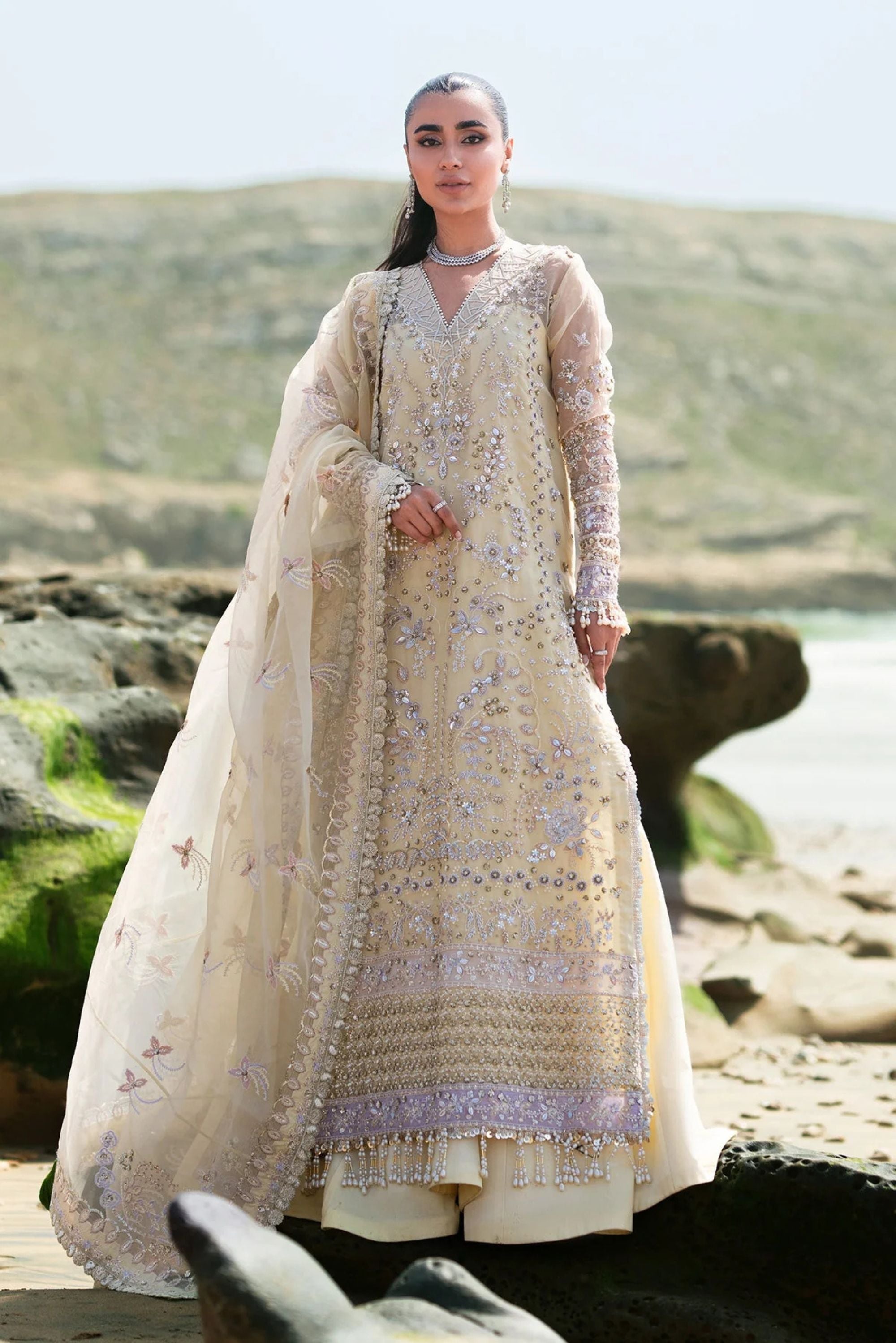 Pakistani Wedding Suits For Women In UK