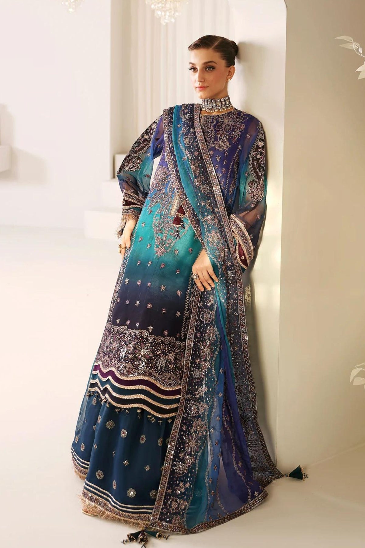 Wedding wear pakistani outfits Online