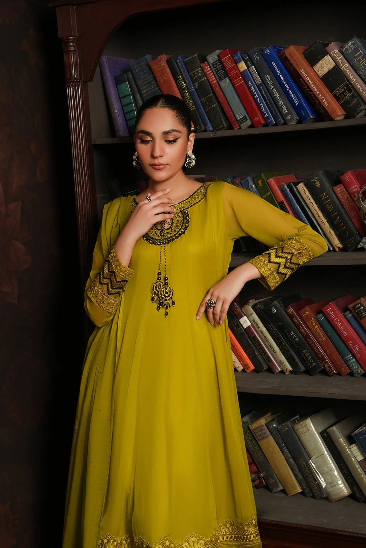 Pakistani Party Wear Dresses Online