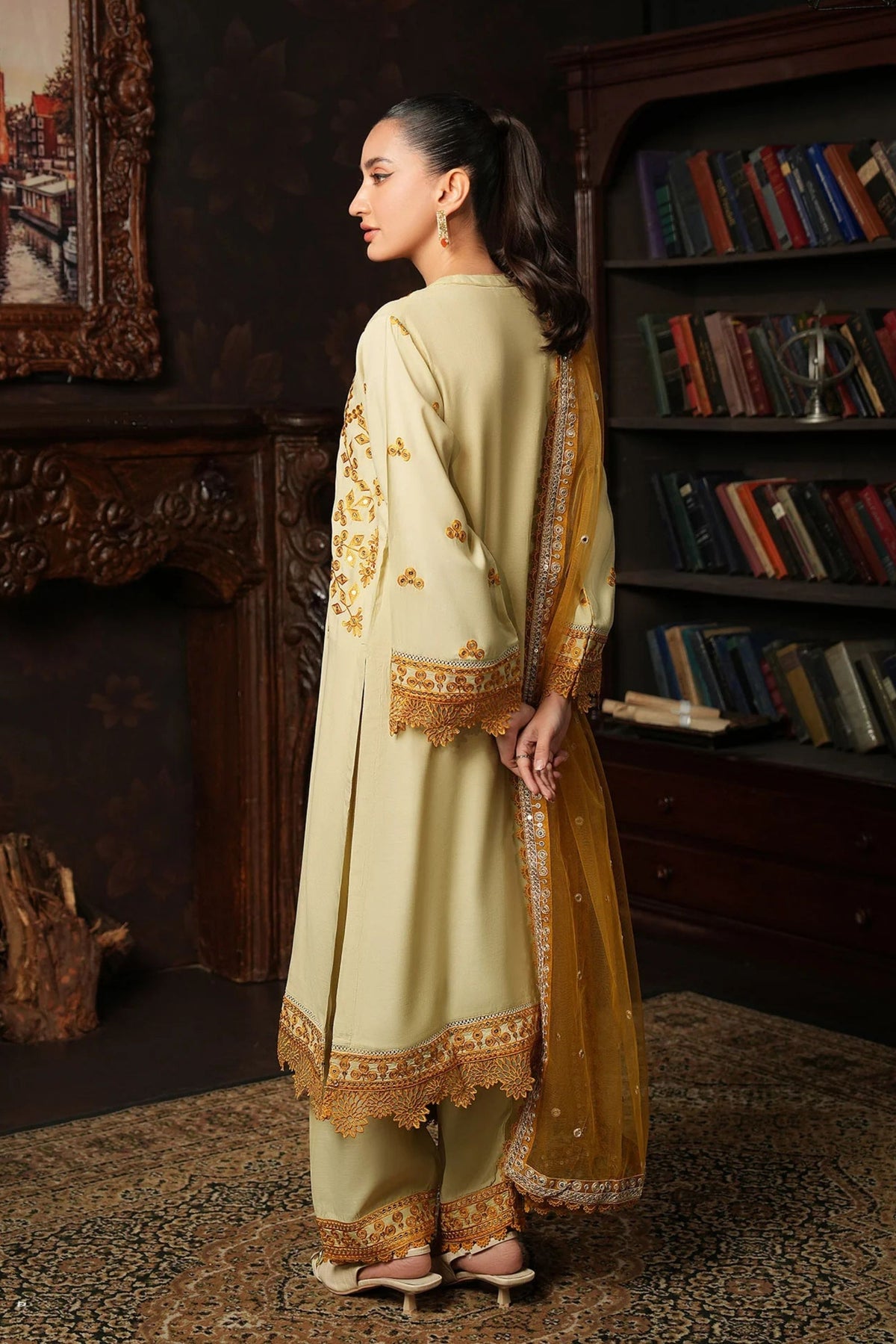 Readymade Salwar Kameez