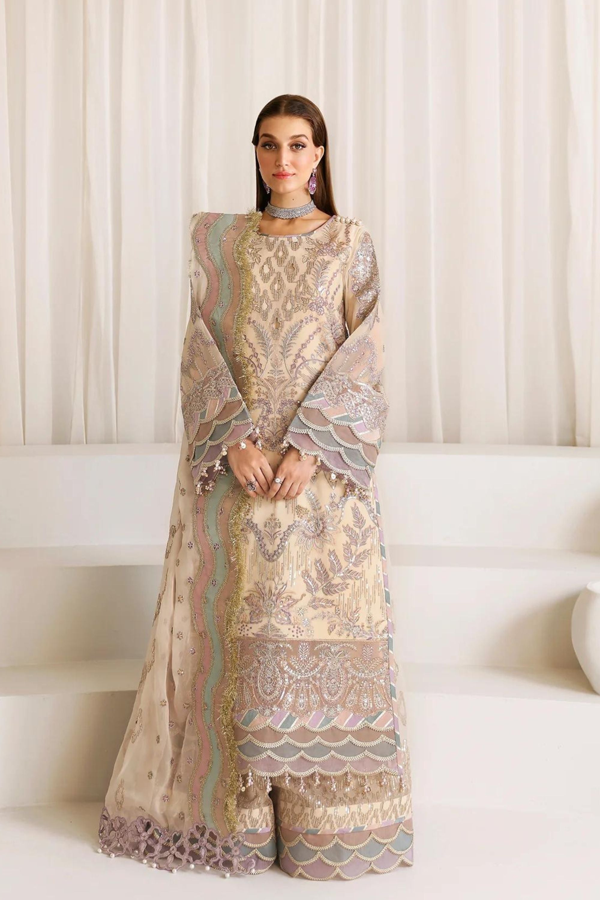 Pakistani Wedding Suits For Women