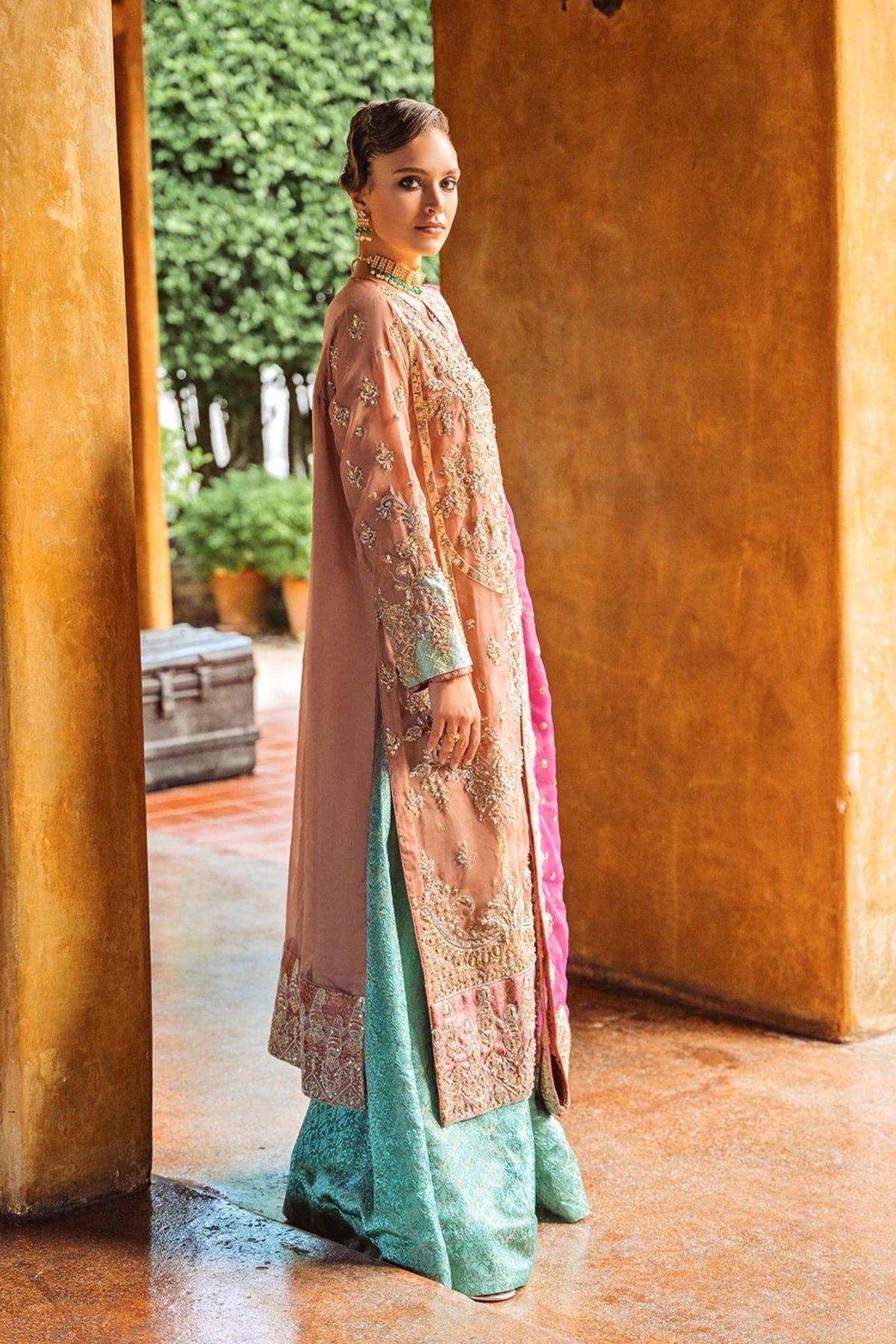 Pakistani Wedding Party Outfits