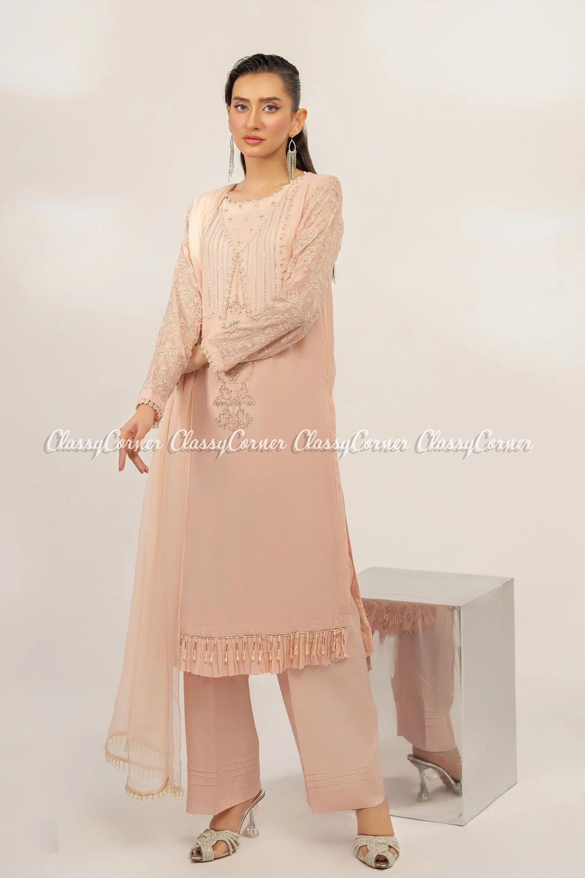 women&#39;s dress for pakistani wedding