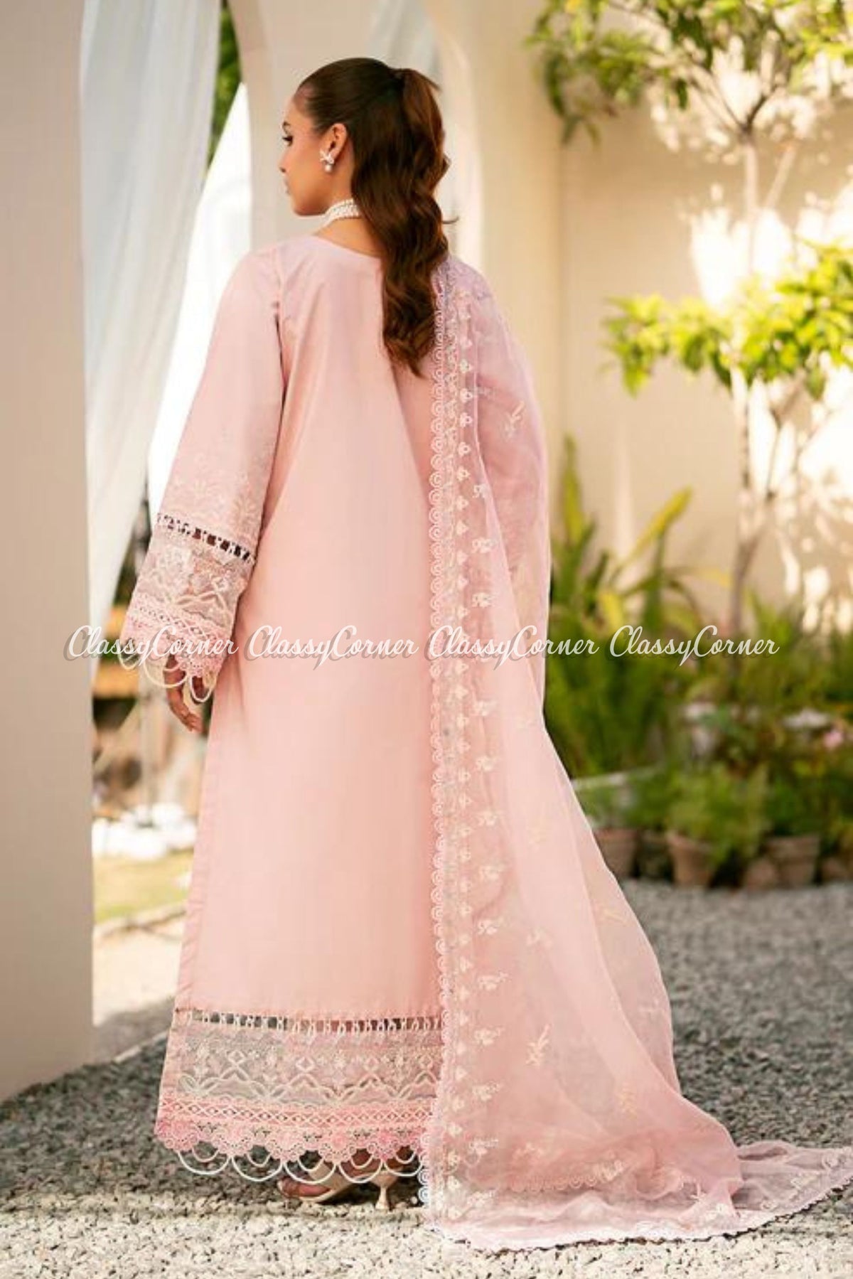 Pakistani lawn Readymade suit