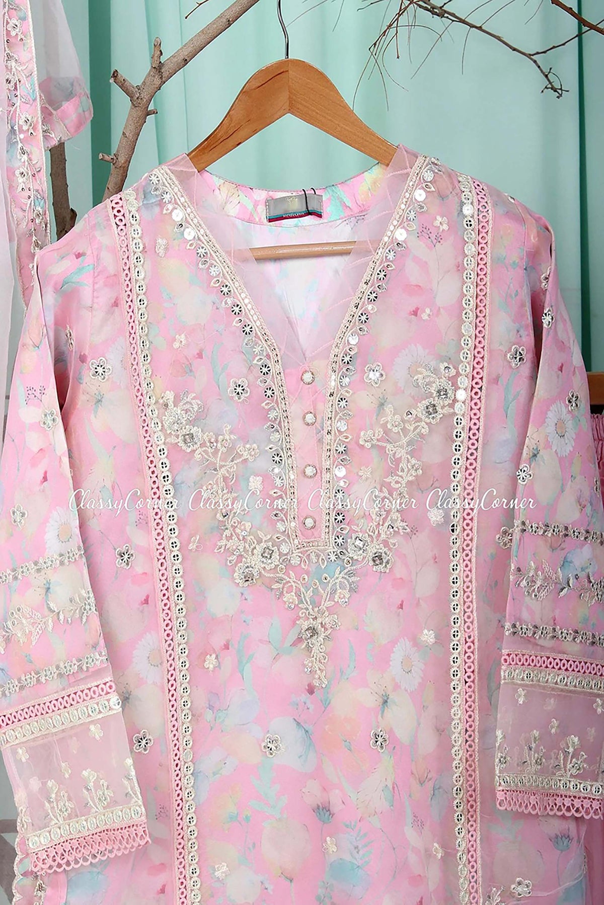 Pink Organza Pakistani Shalwar Kameez