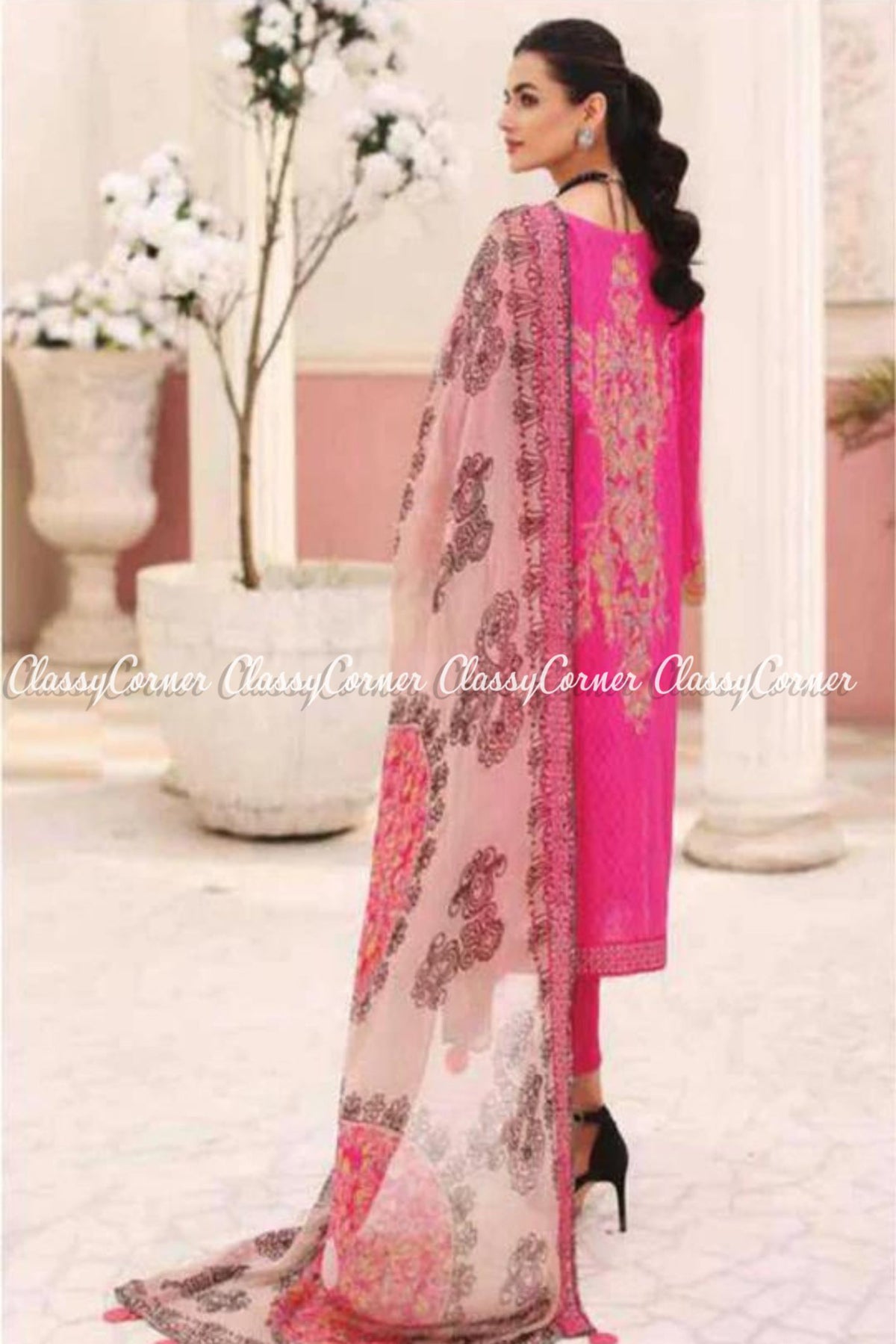 Pink Lawn Embroidered Pakistani Salwar Kameez