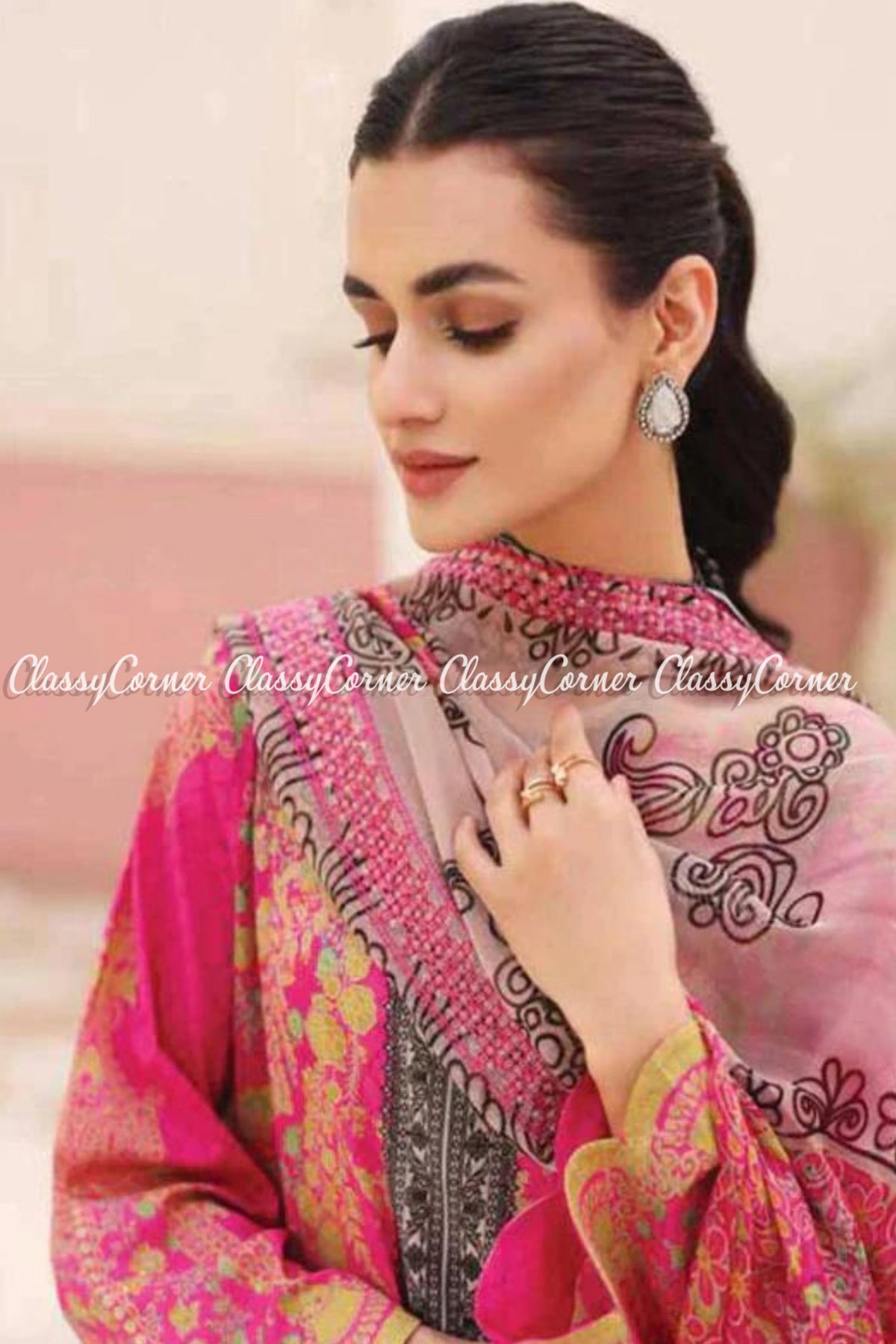 Pink Lawn Embroidered Pakistani Salwar Kameez