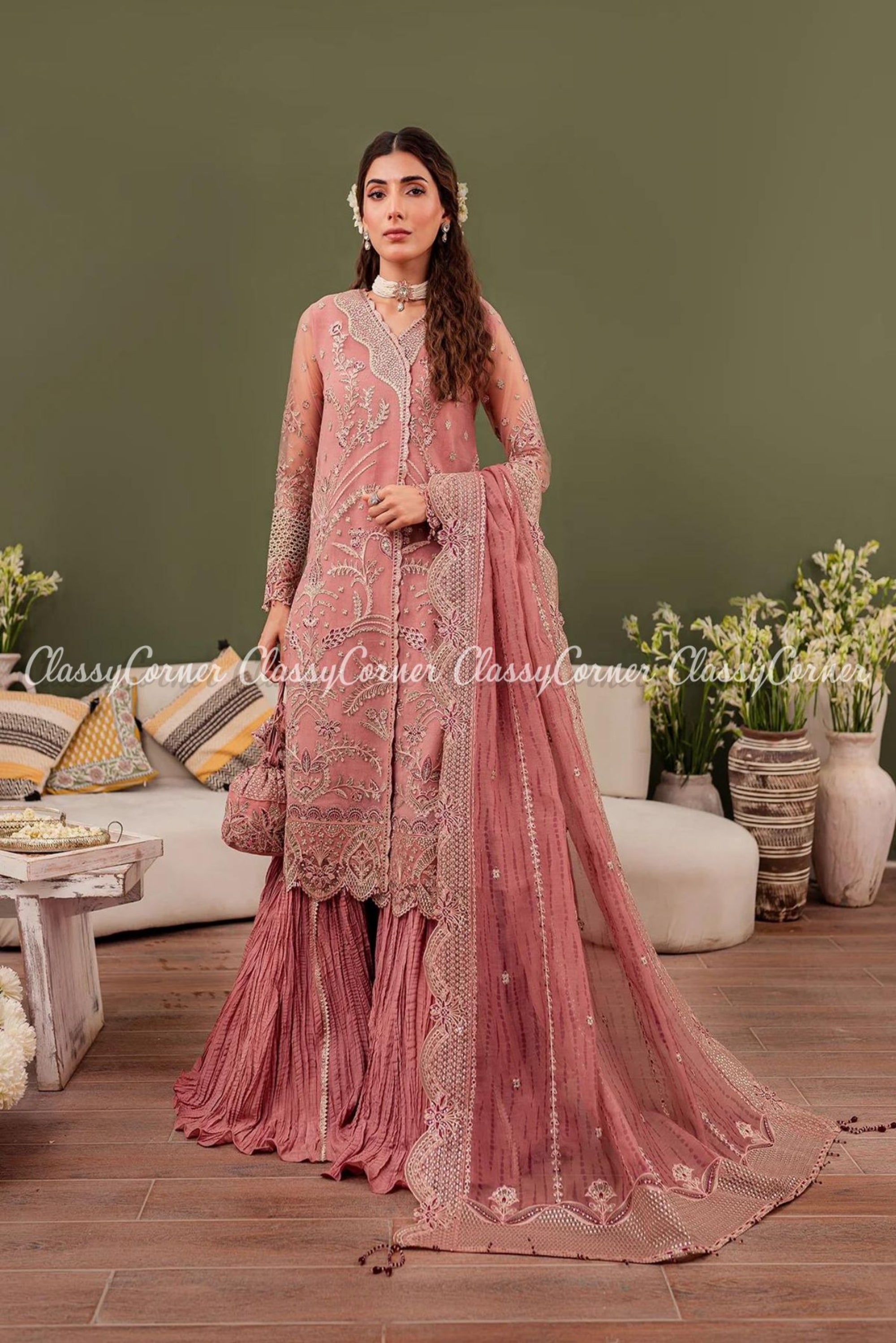 wedding guest outfits for women indian