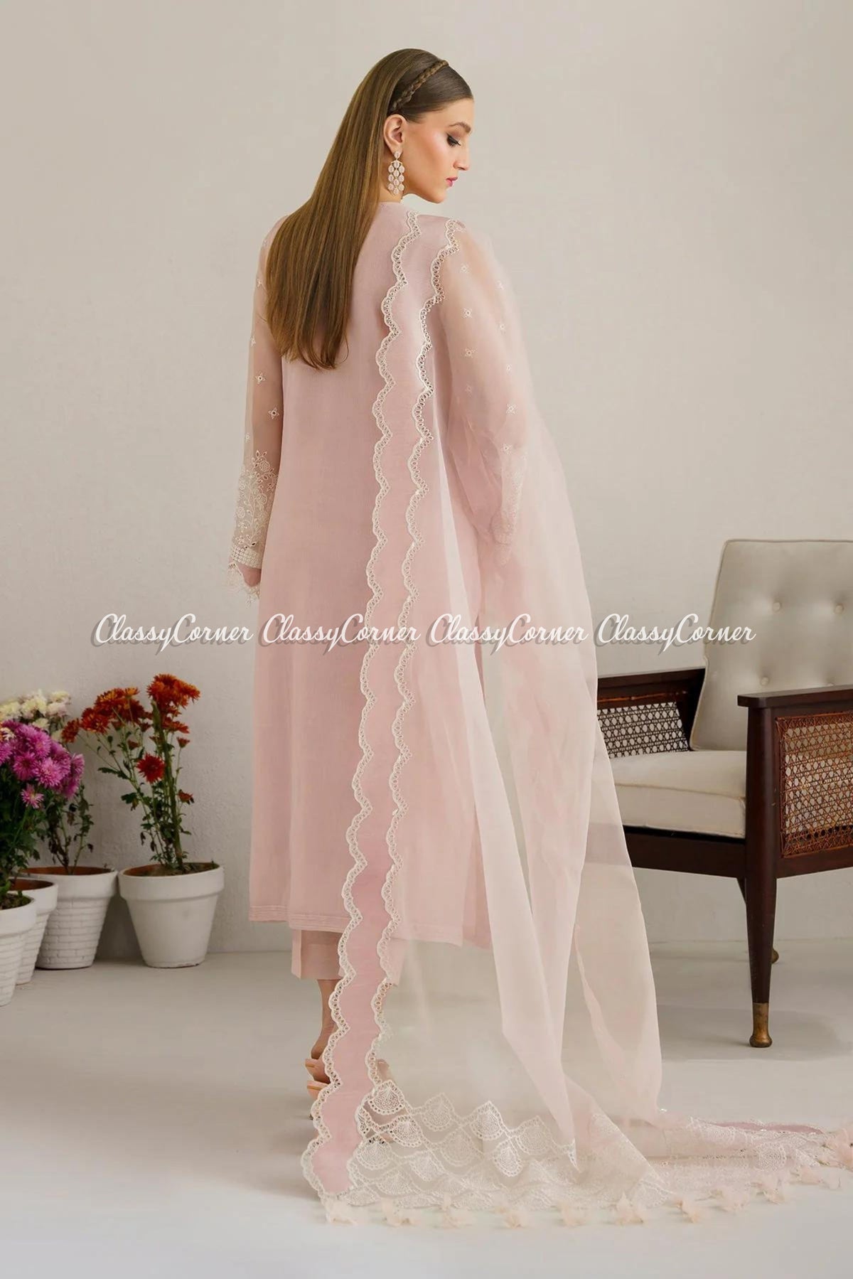 Light Pink Chiffon Embroidered Pakistani Suit