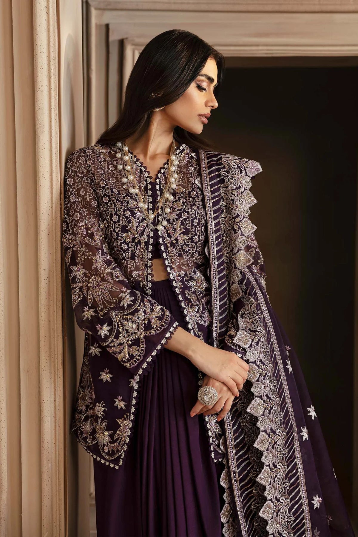 Pakistani Ladies Wedding Outfits 