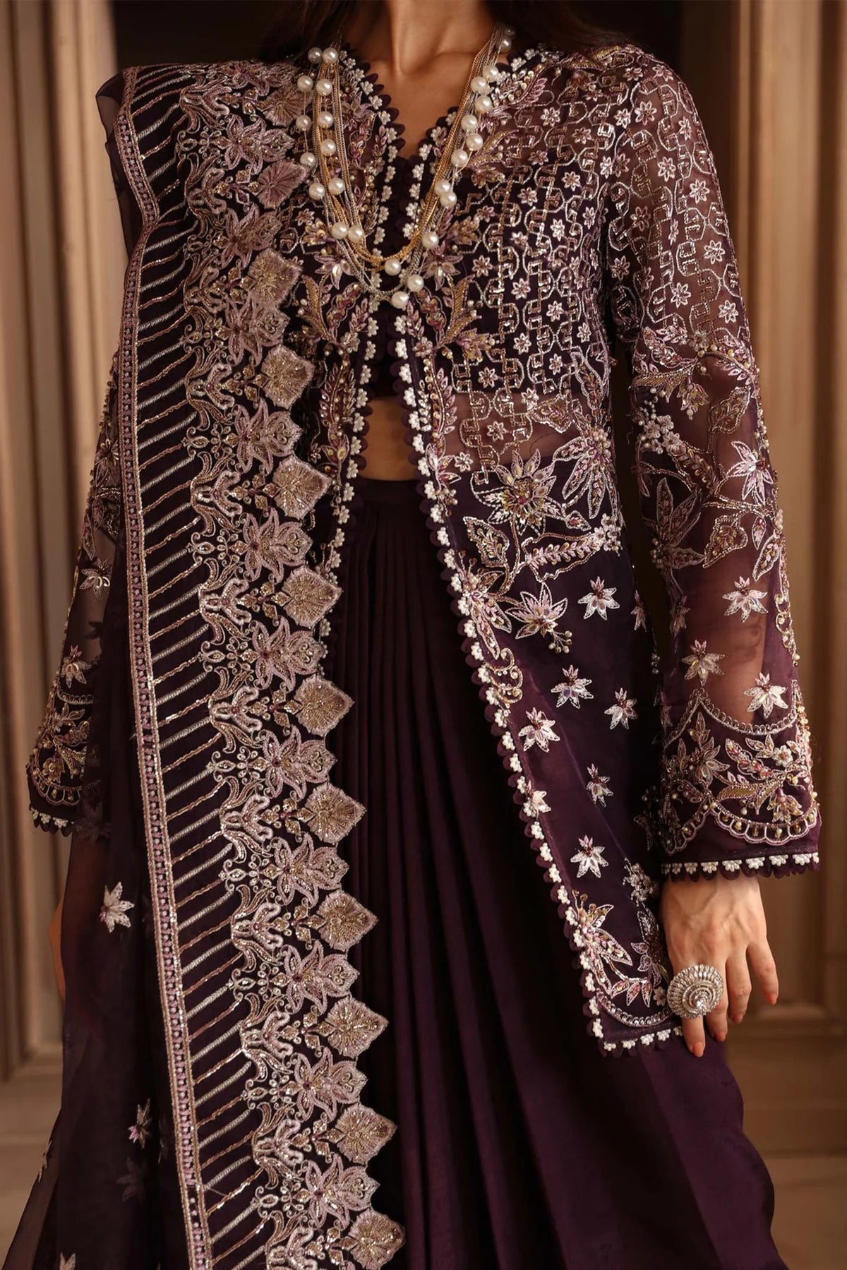 Pakistani Ladies Wedding Outfits 