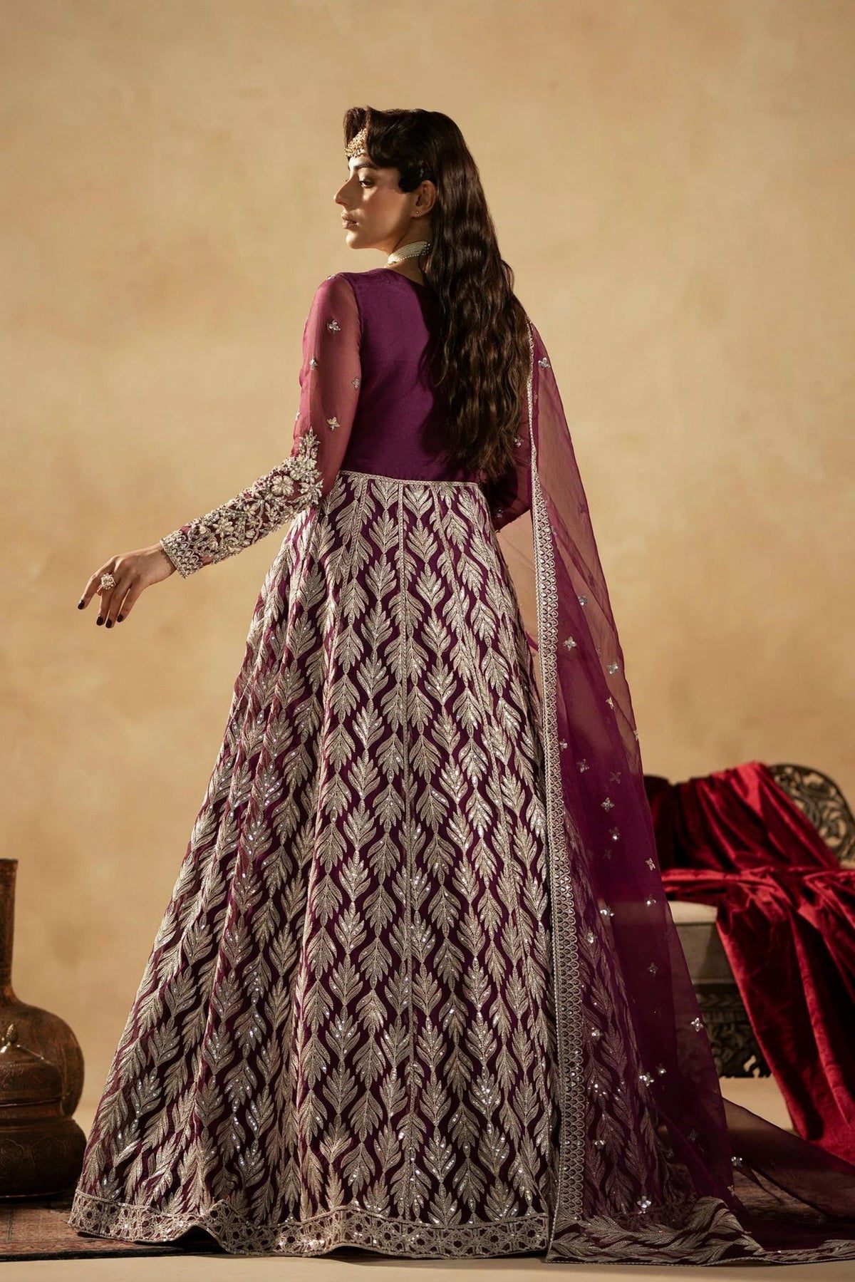 Pakistani Wedding Women Outfits