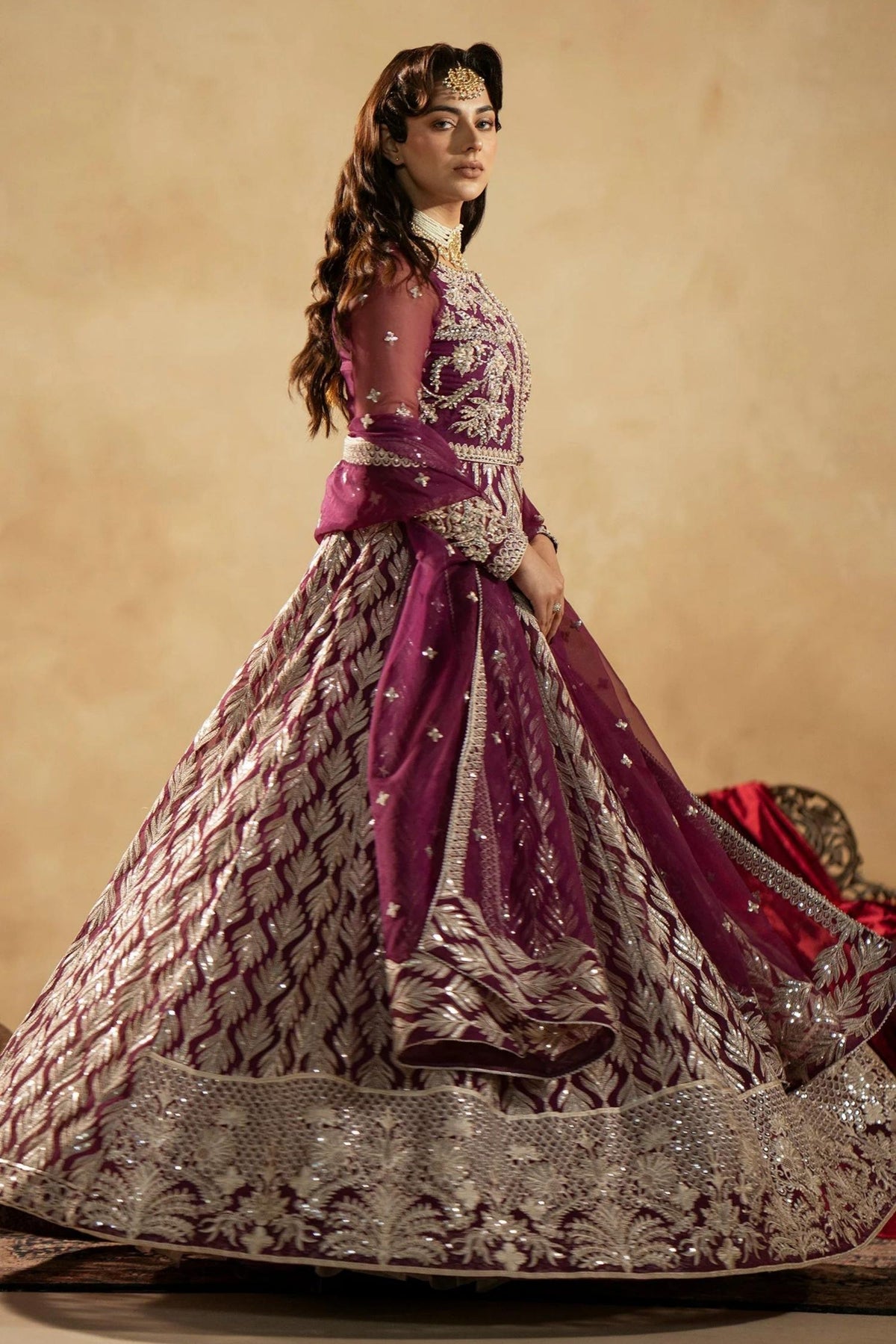 Pakistani Wedding Women Outfits