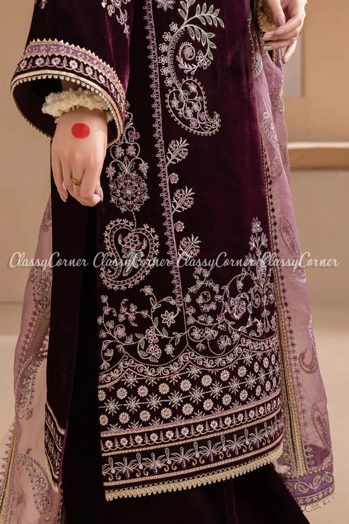 Pakistani Purple Velvet Embroidered Wedding Wear Salwar Kameez