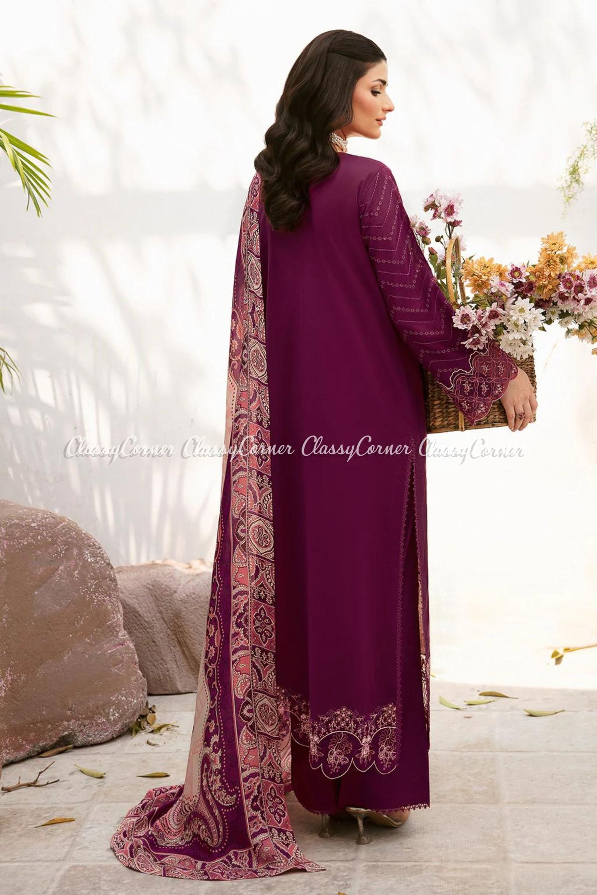 Pakistani semi formal outfits for women 