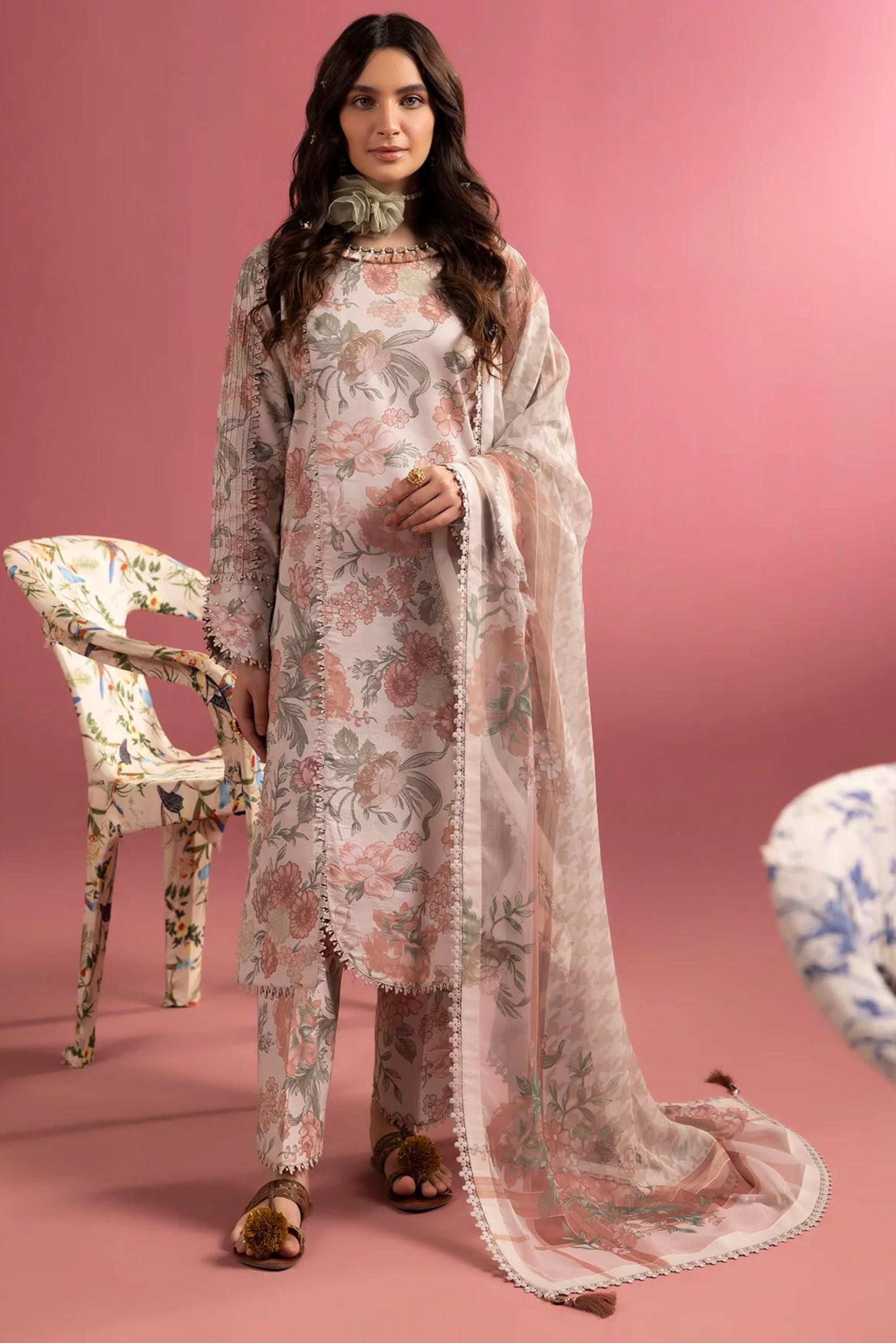 Pakistani Semi Formal Dress For Ladies 