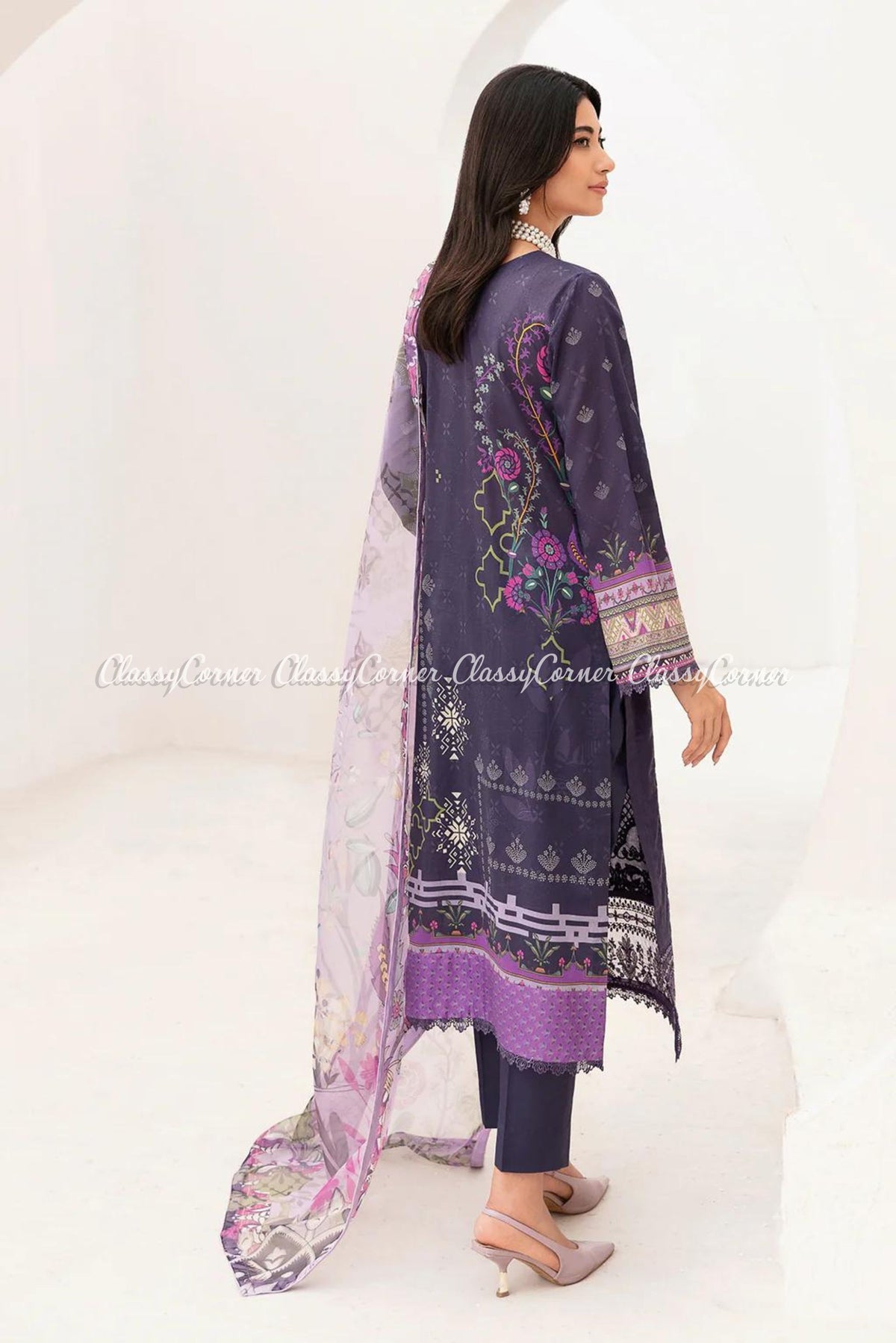 pakistani embroidered lawn suits