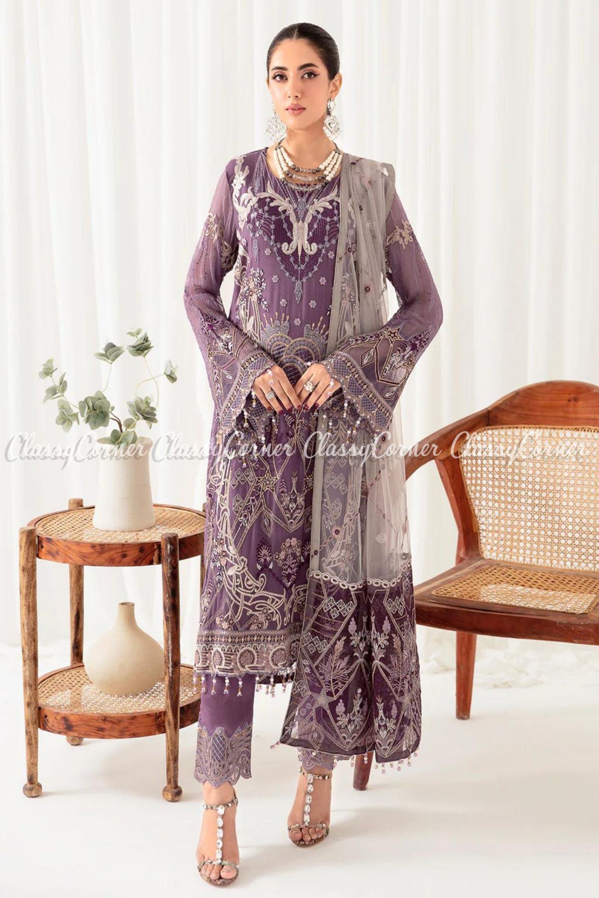 Party wear chiffon outlet suits