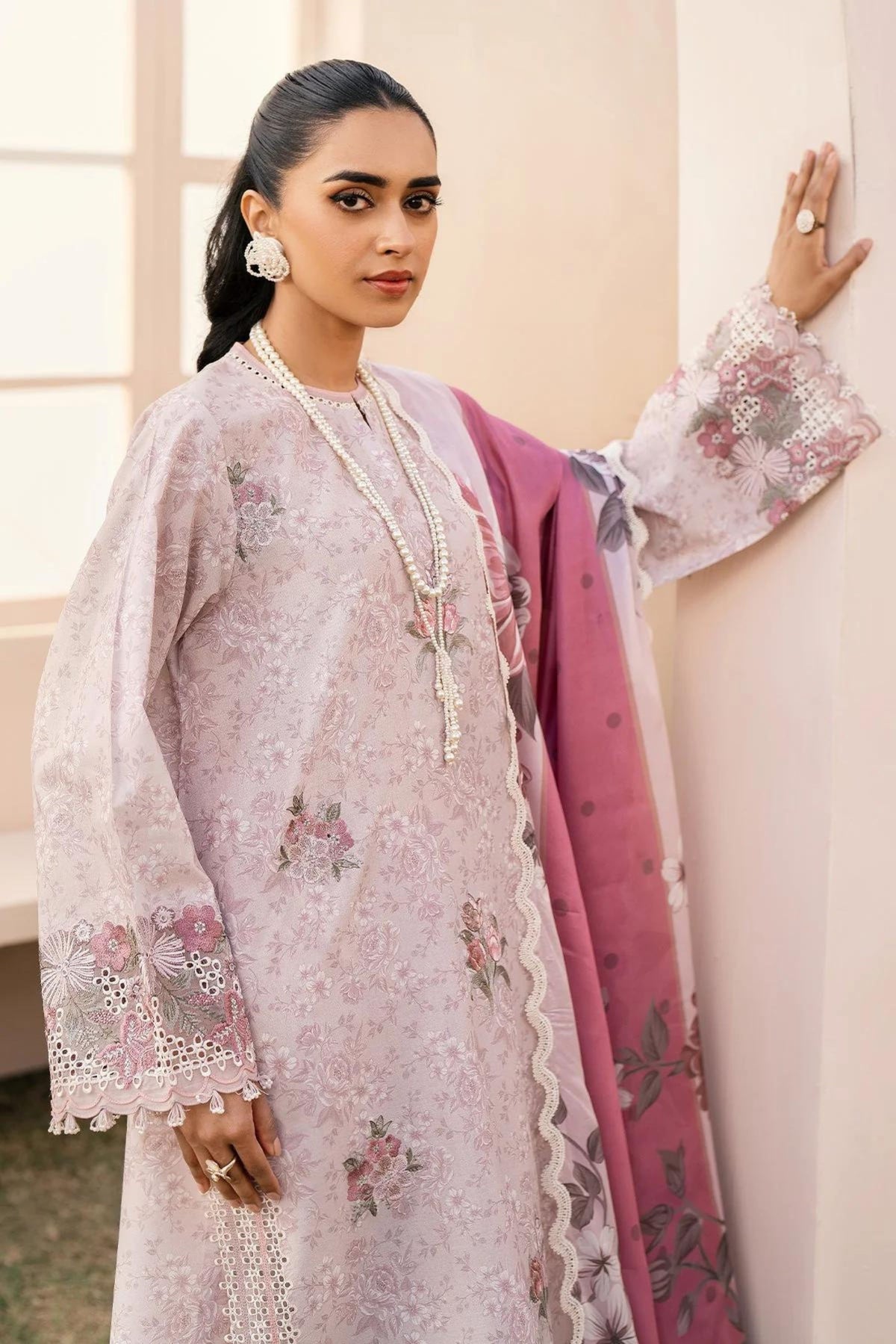 Formal Pakistani Lawn Suits For Ladies