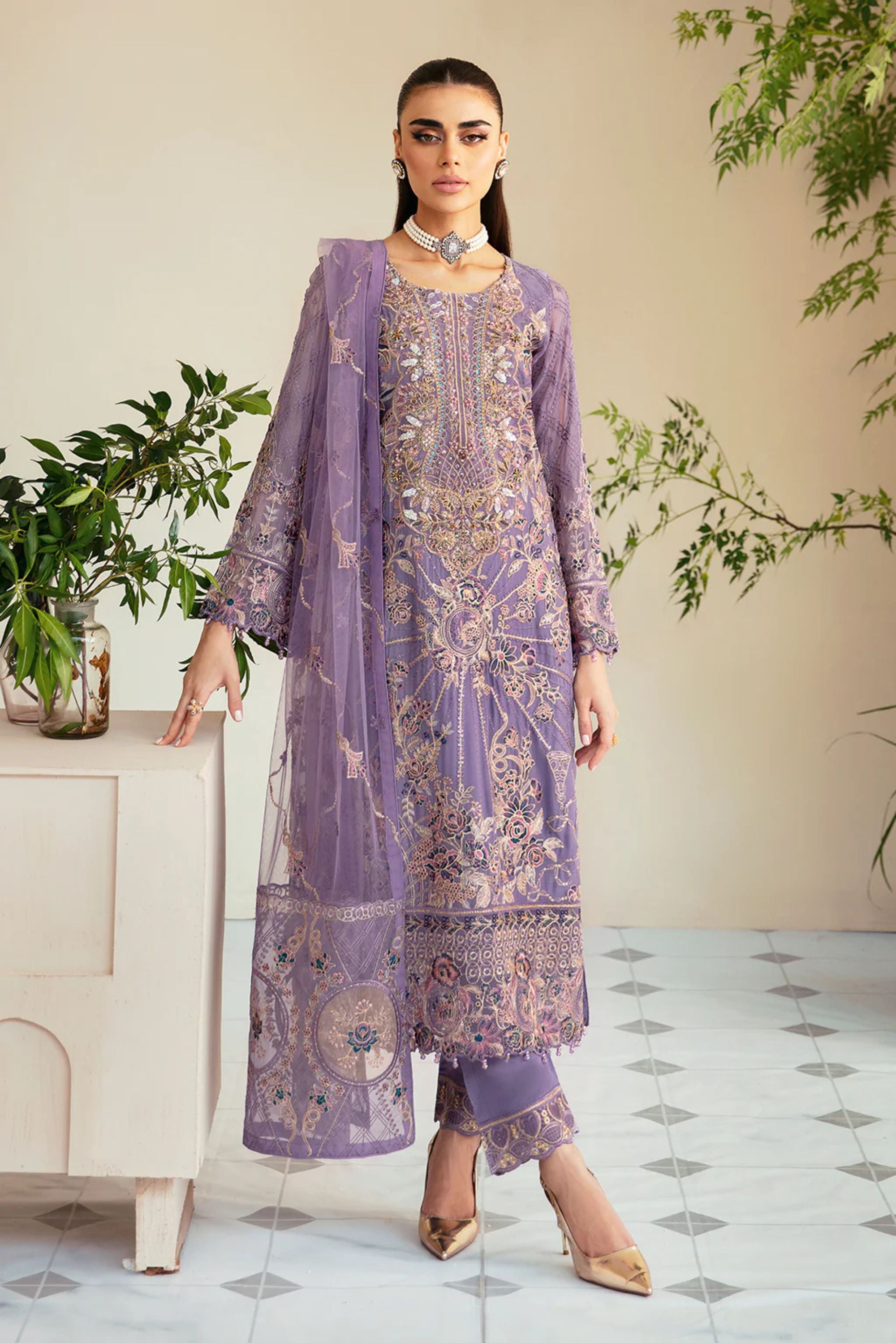 Latest Pakistani Wedding Outfits 2024