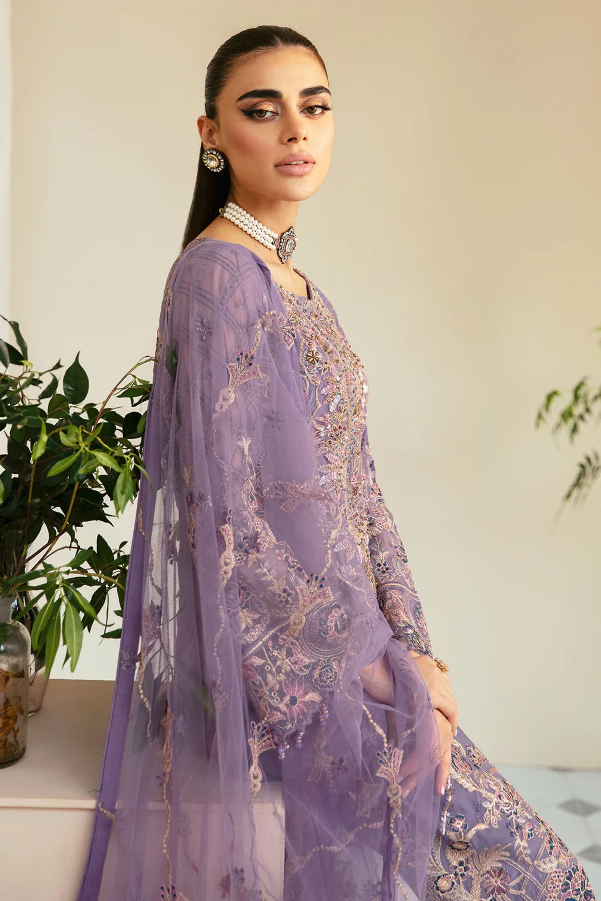 Latest Pakistani Wedding Outfits 2024