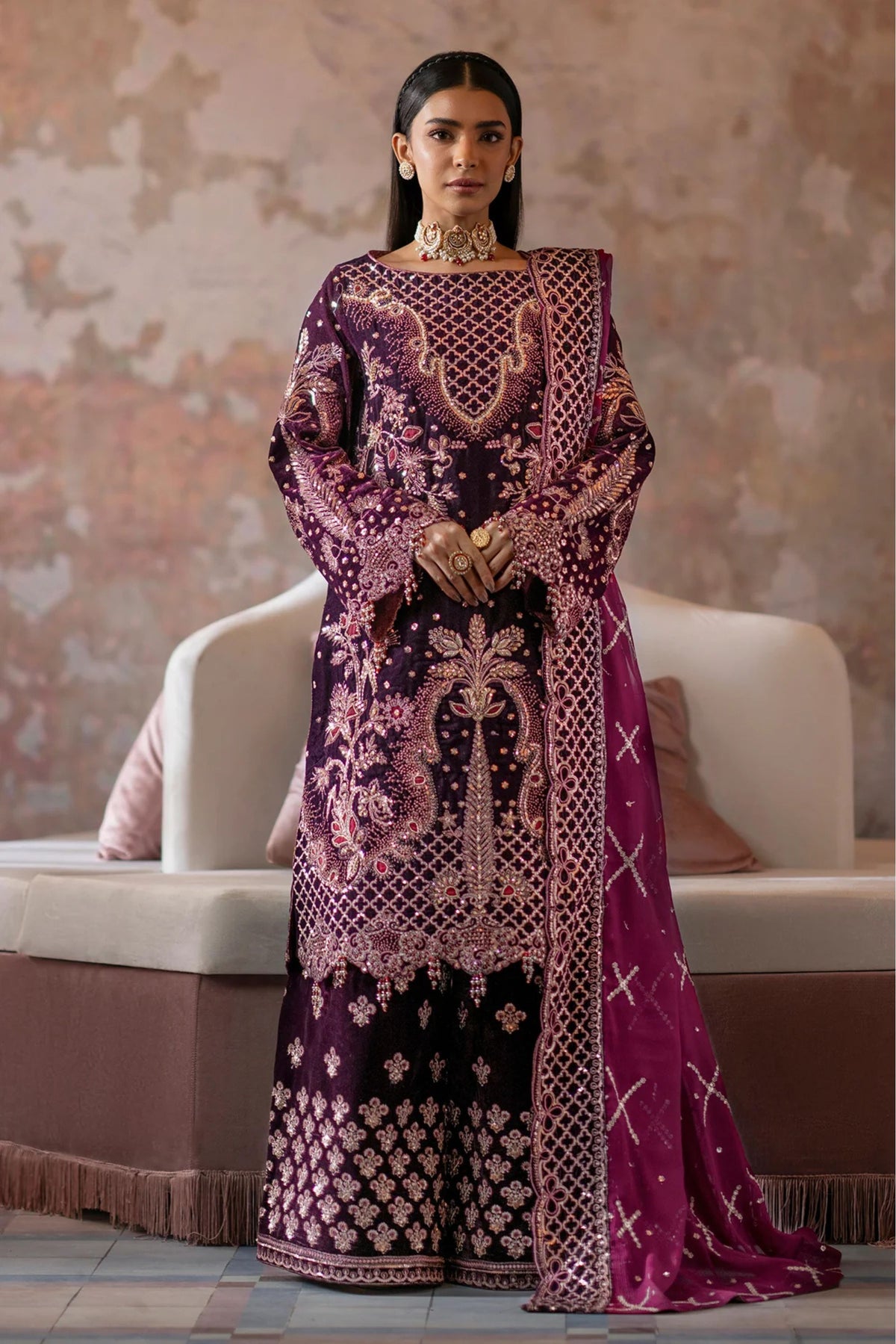 Latest Pakistani Wedding Outfits 