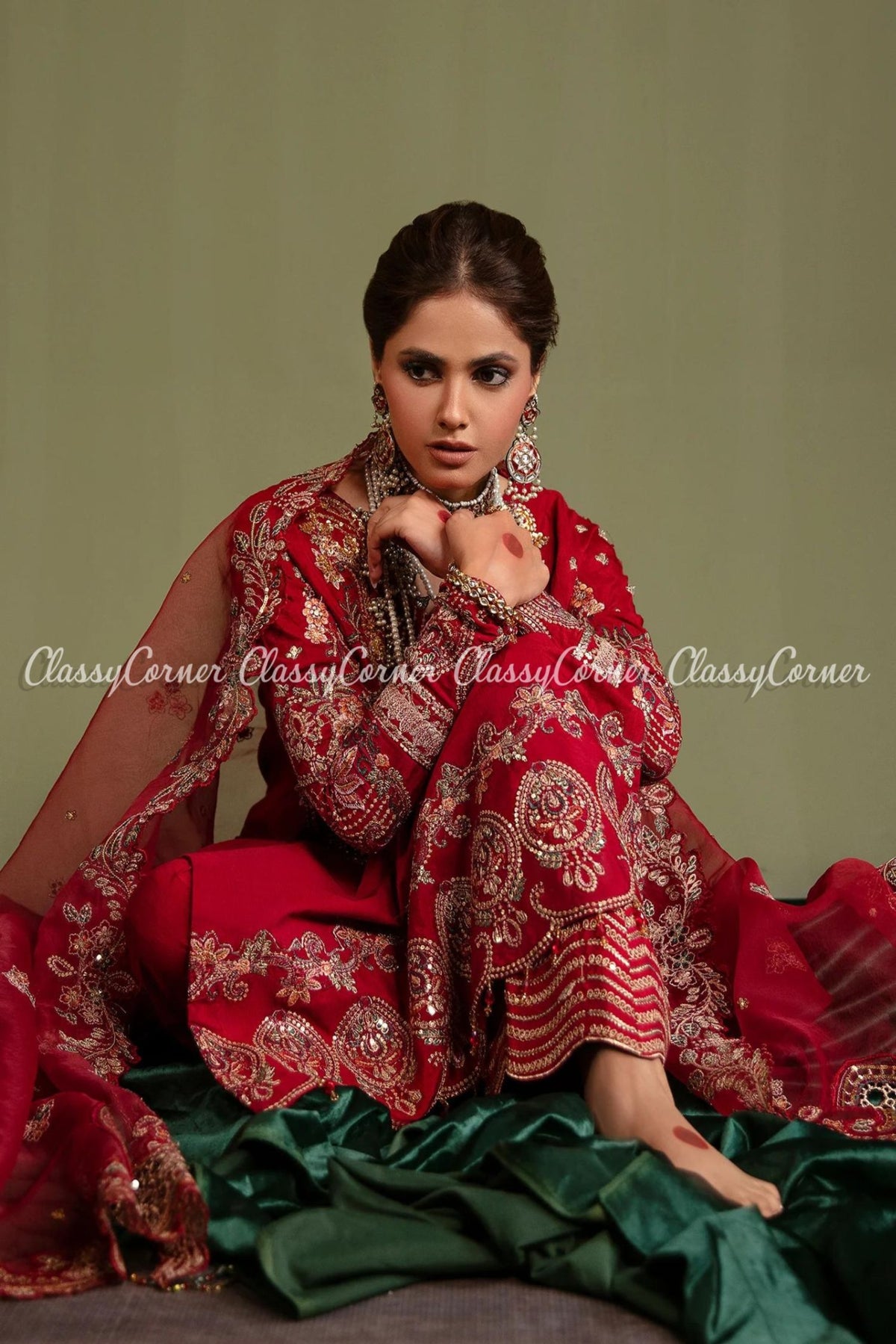 Traditional Pakistani wedding attire