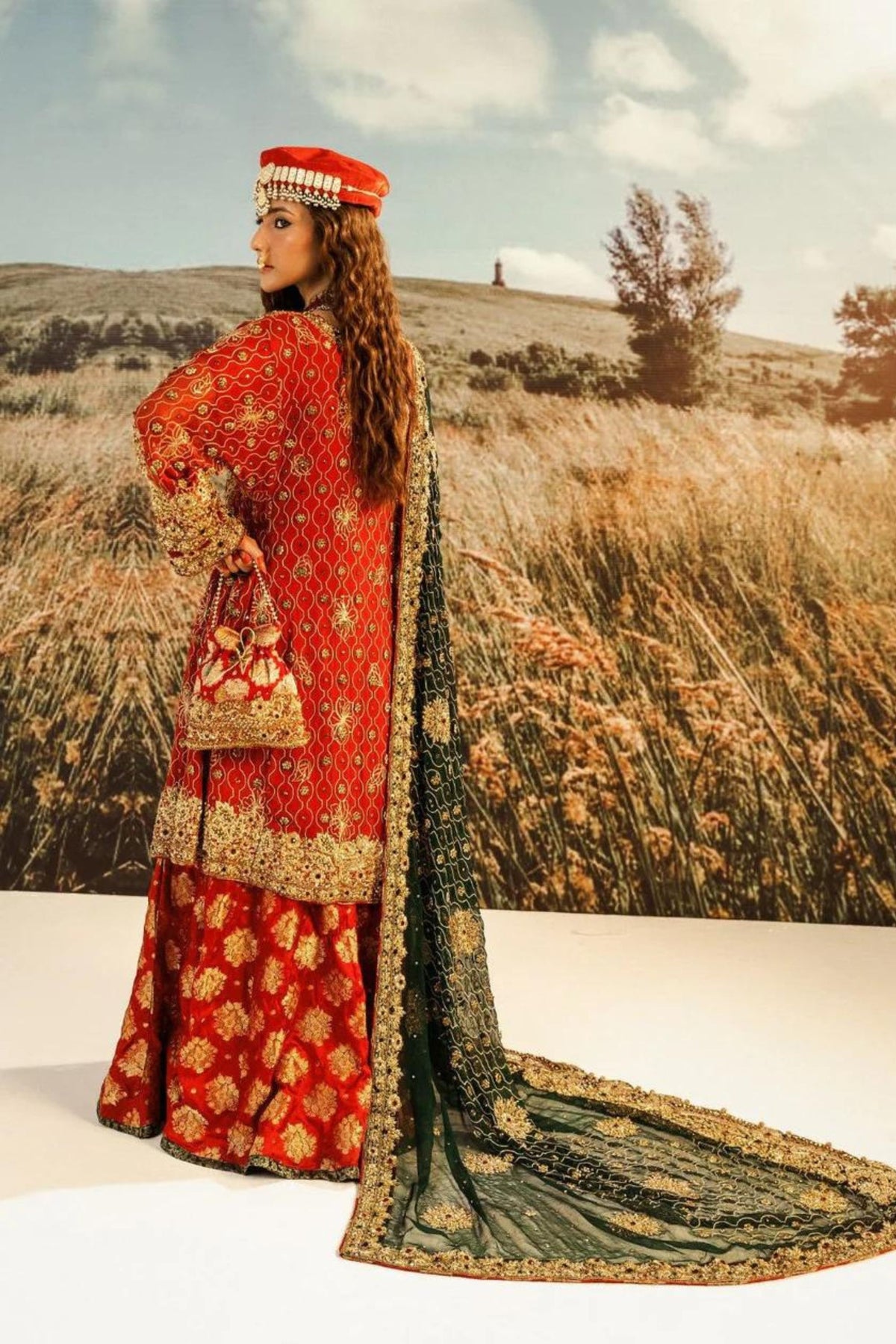 Pakistani Wedding Lehenga Outfit 