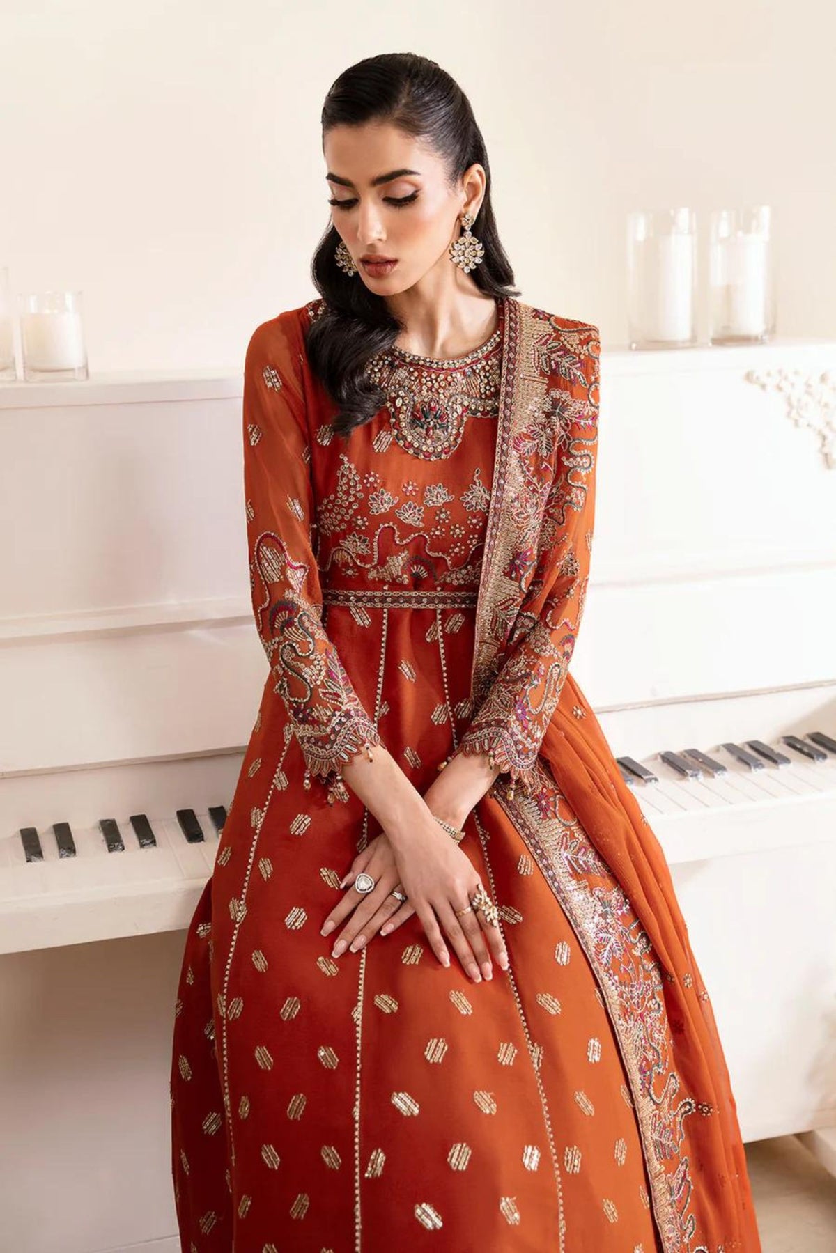 Pakistani Formal Gown For Wedding