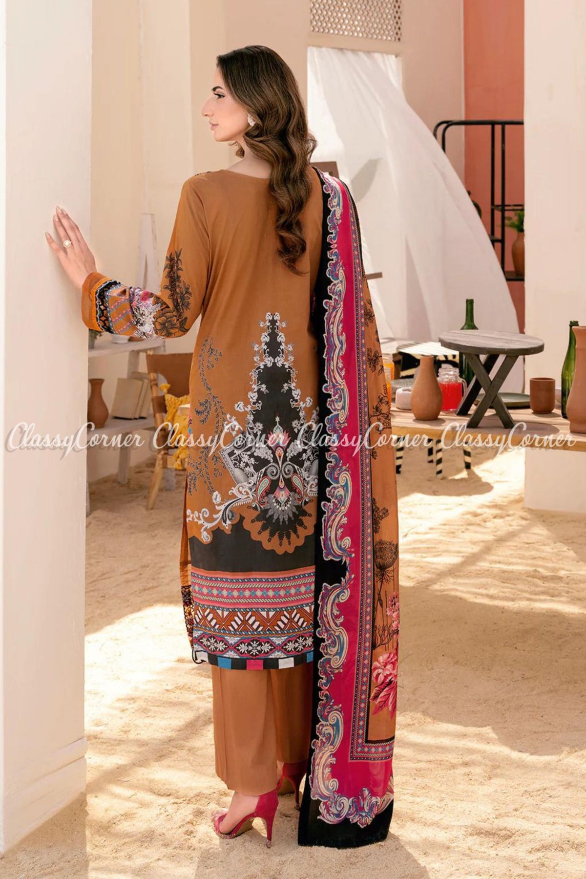 Pakistani Lawn Suits 2024