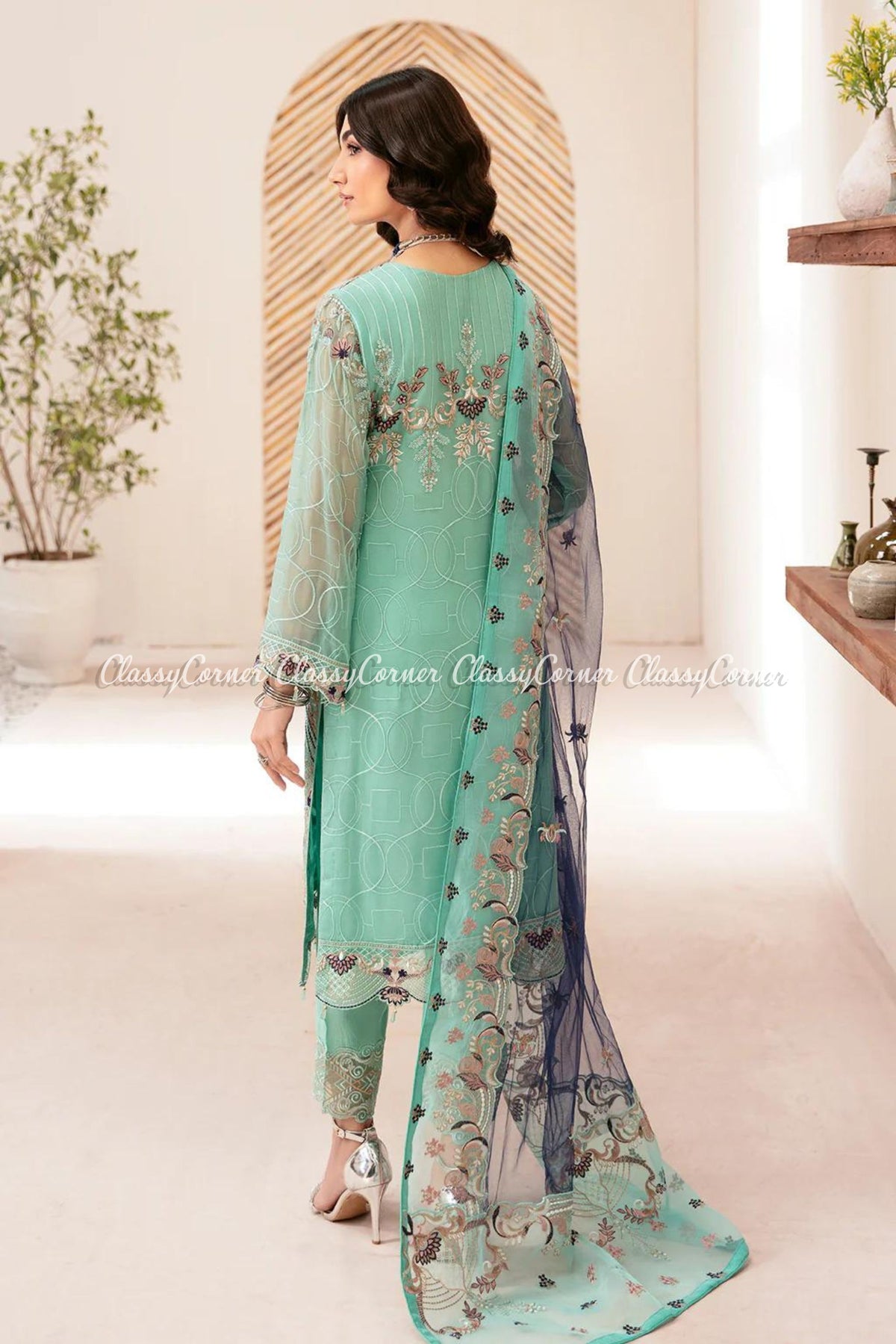 pakistani wedding outfits online