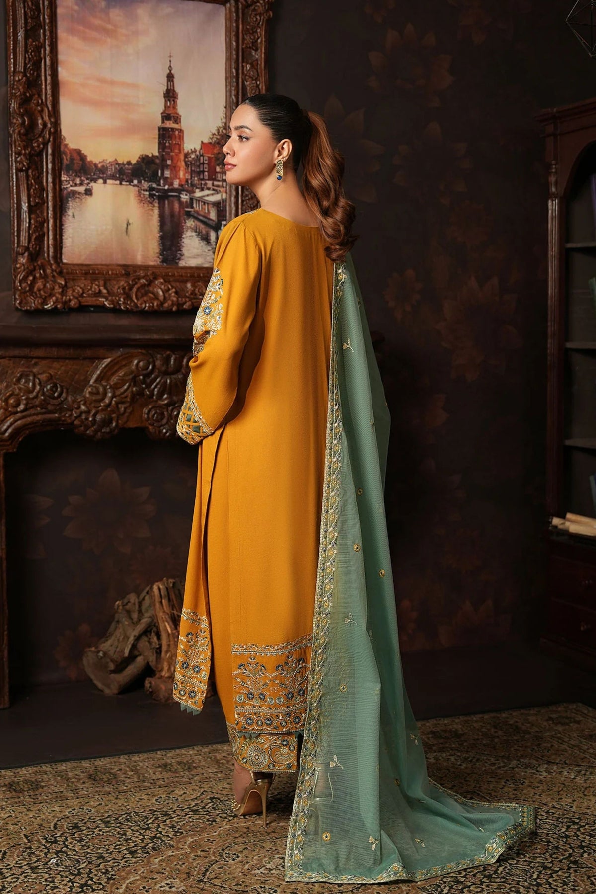 Pakistani Formal Wear Dresses Online