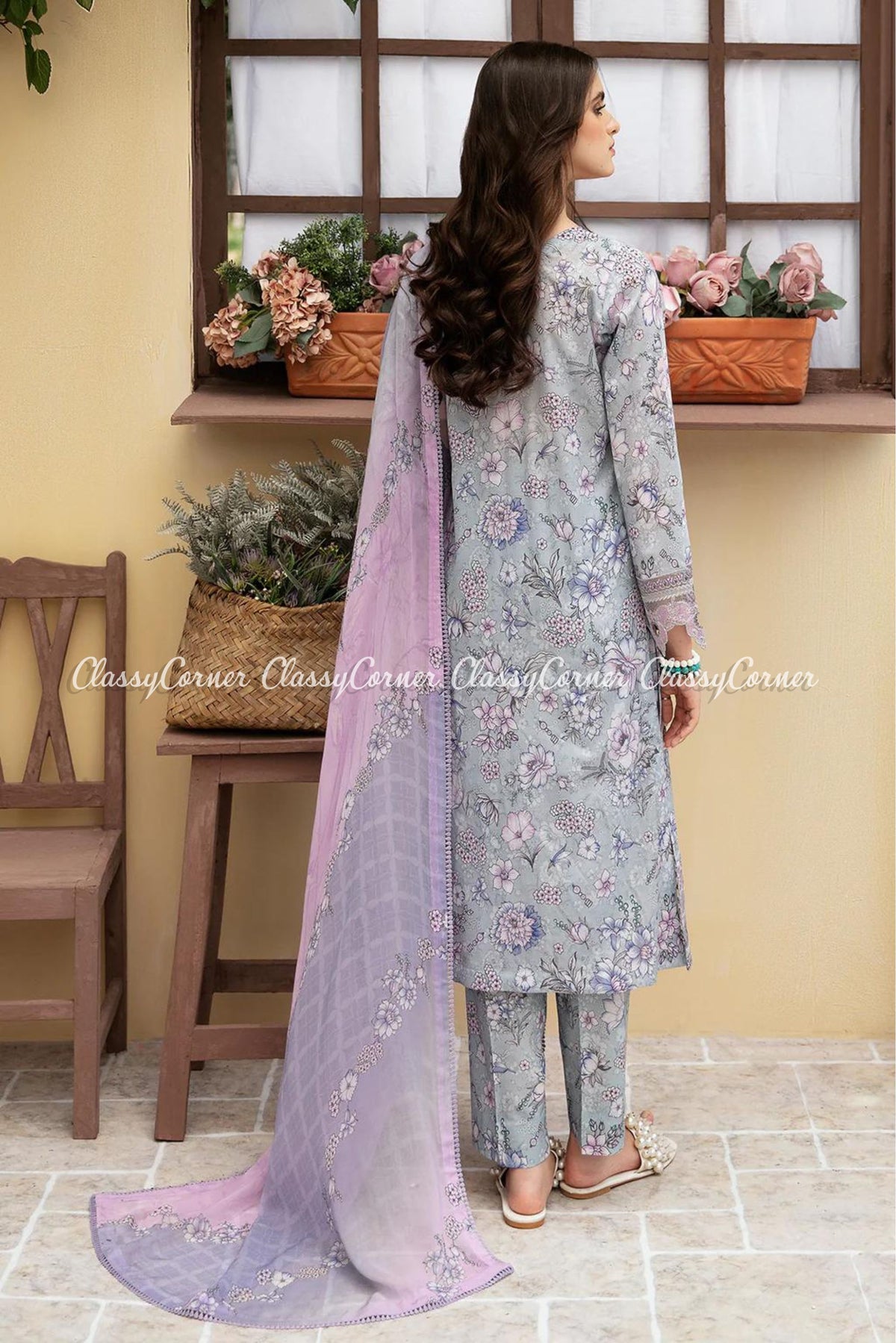 Pakistani Lawn Suits Sydney