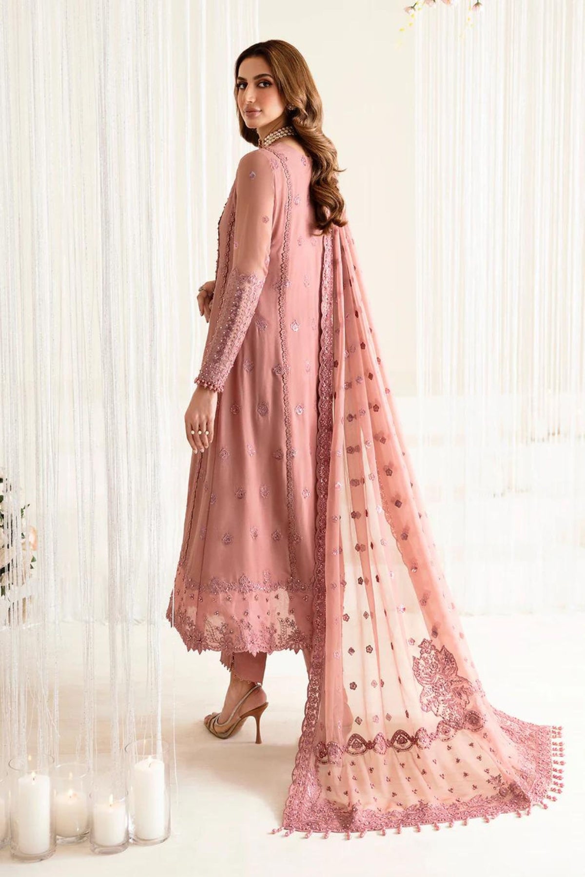 Pakistani Wedding Party Outfits 