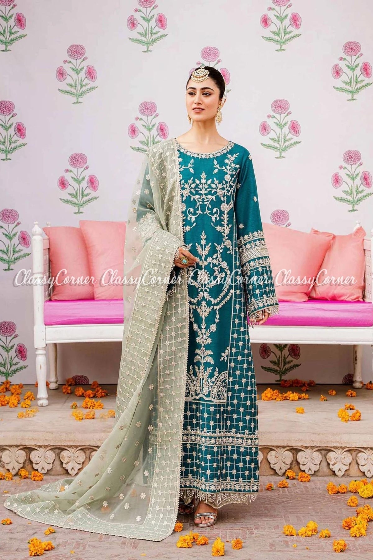 Pakistani wedding dresses for ladies in Sydney