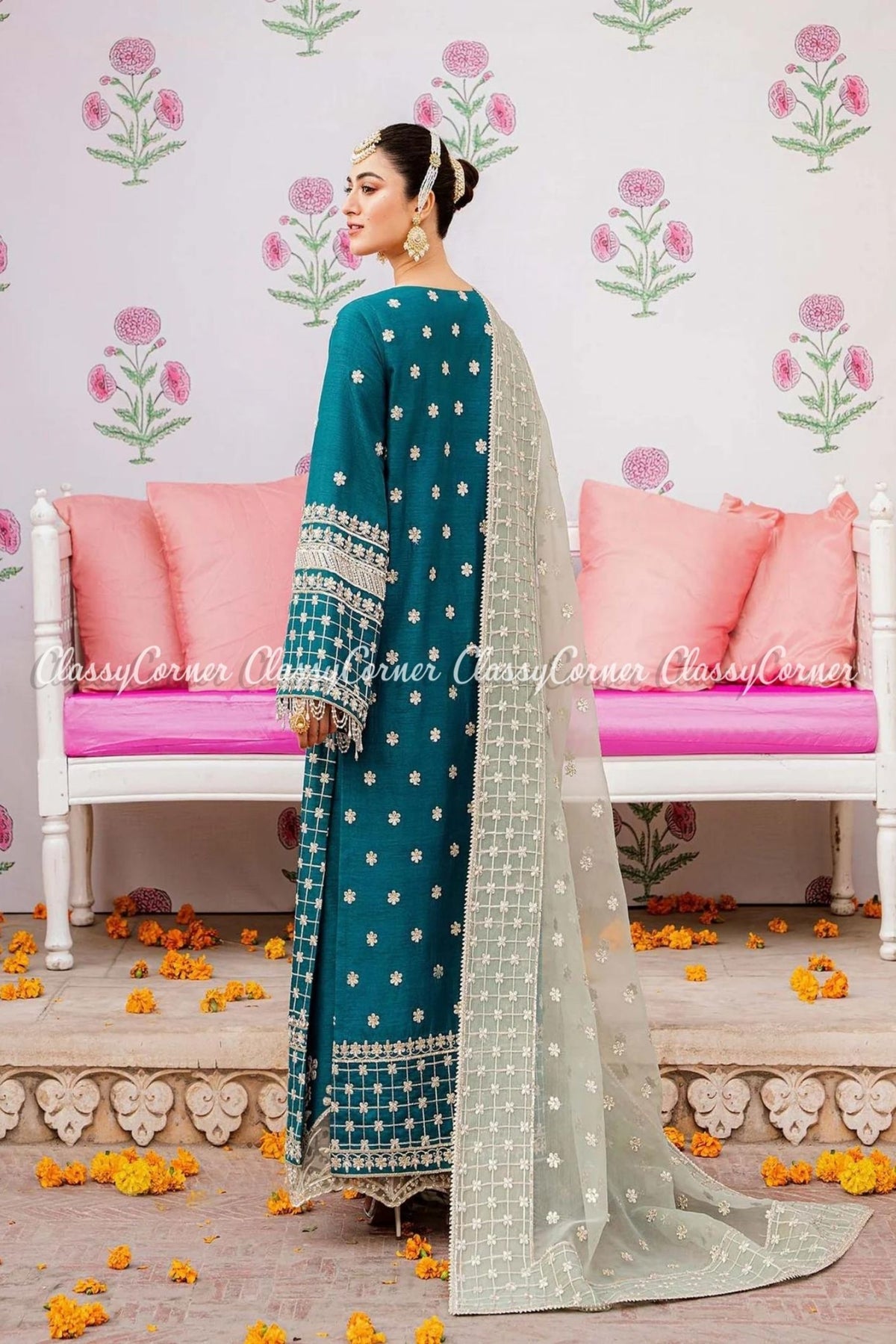 Pakistani wedding dresses for ladies in Sydney