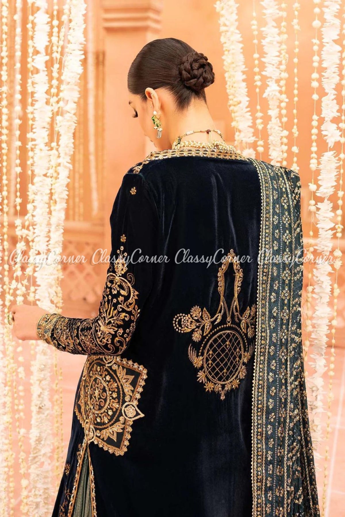 Pakistani wedding outfits for women in Sydney