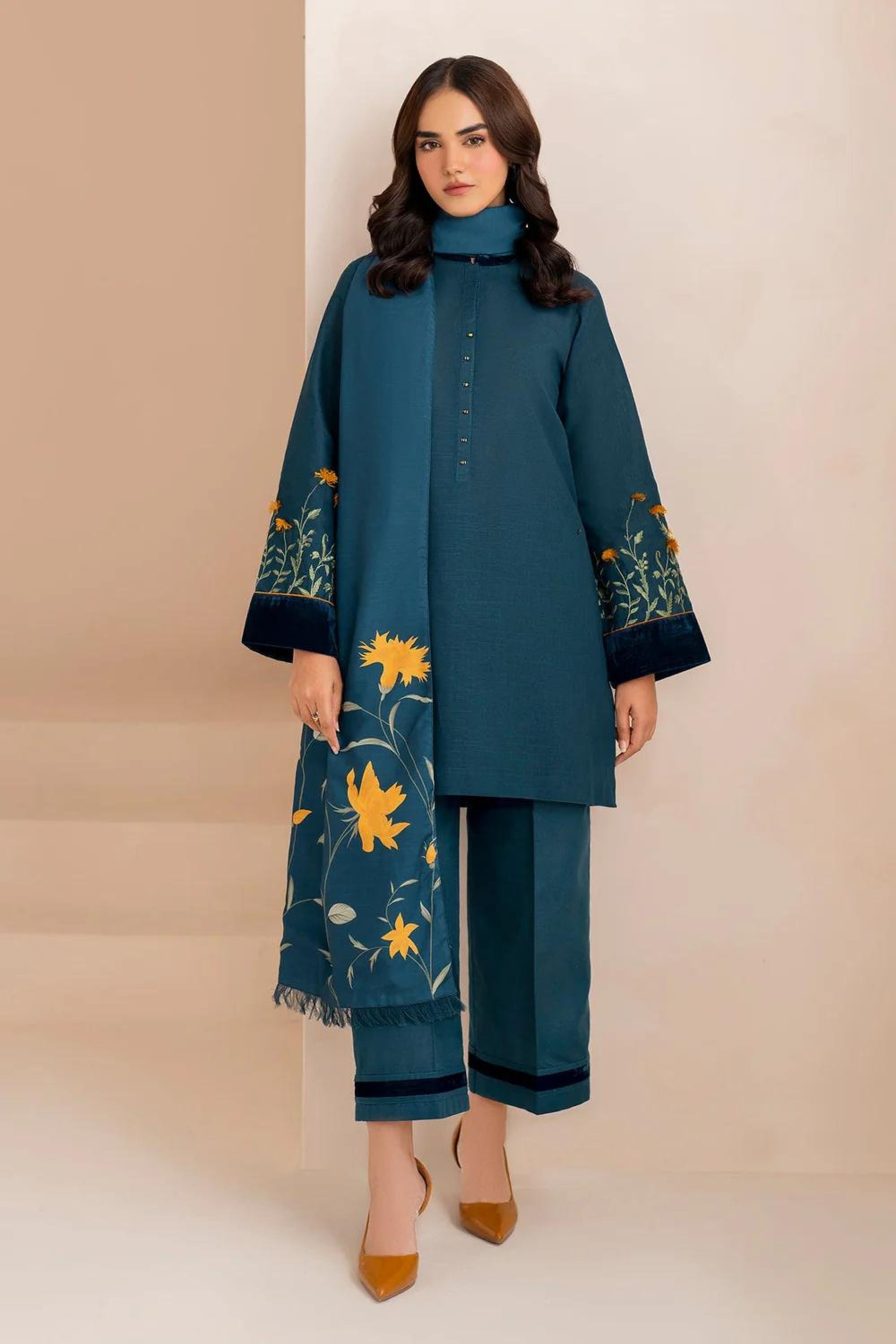 Women's Formal Pakistani Suit Sydney AU