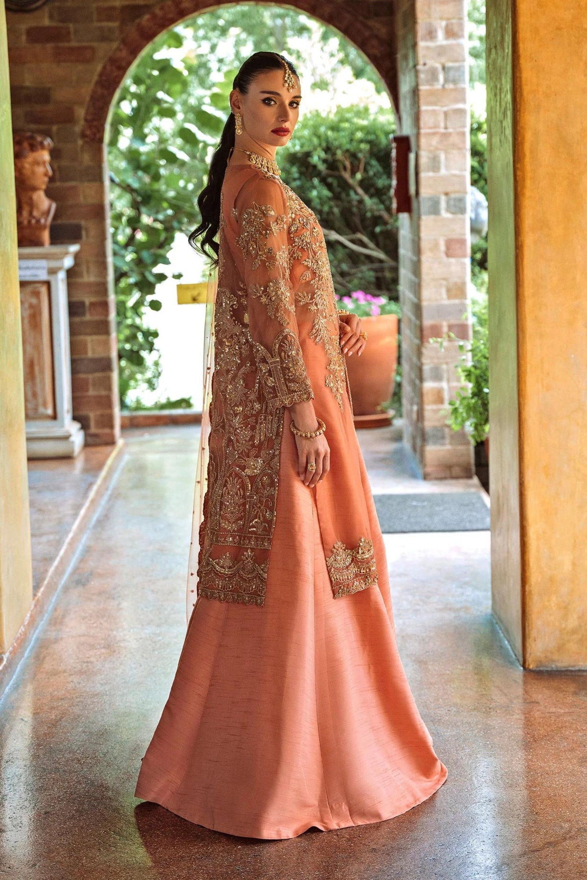 Pakistani Wedding Lehenga Outfit