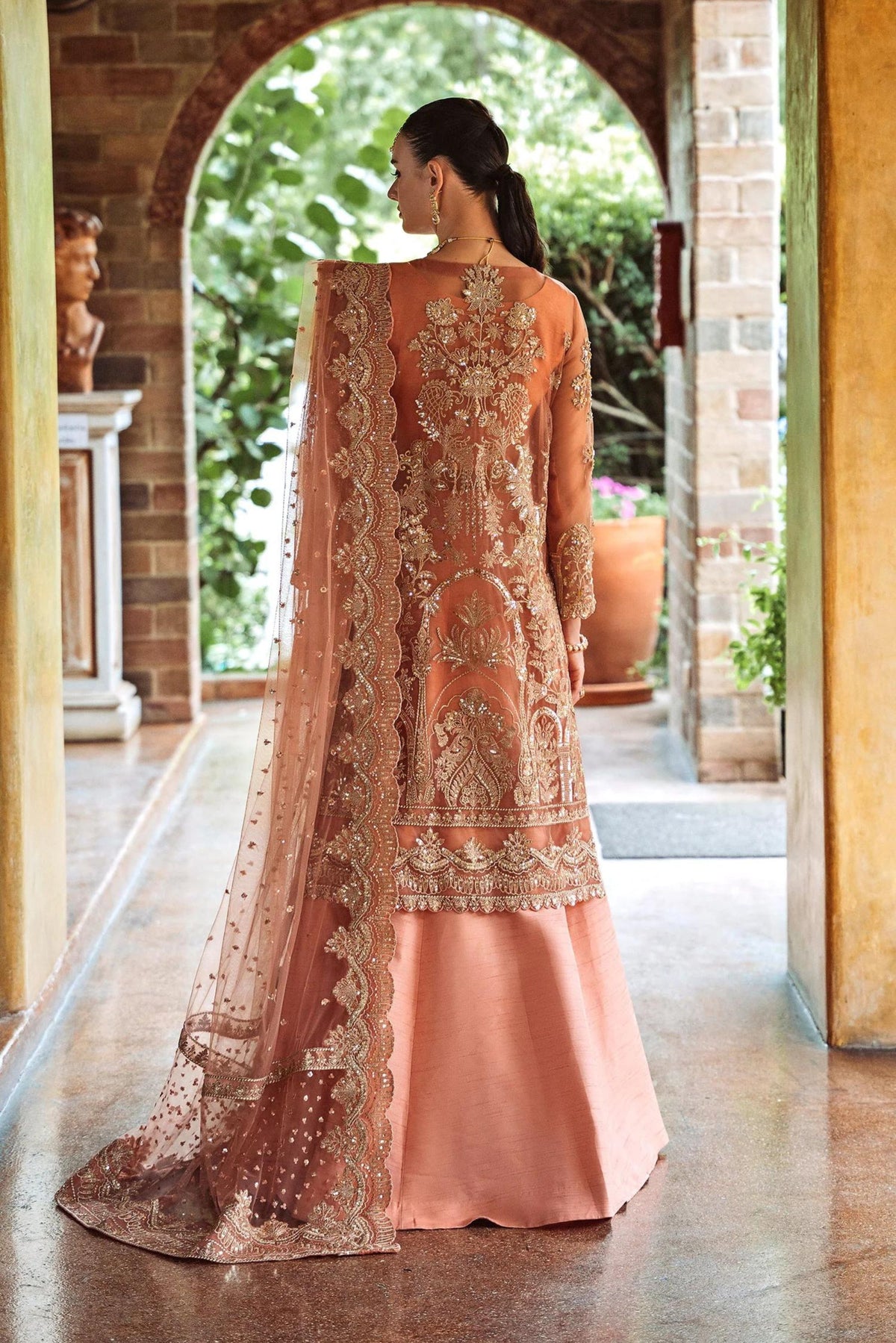 Pakistani Wedding Lehenga Outfit