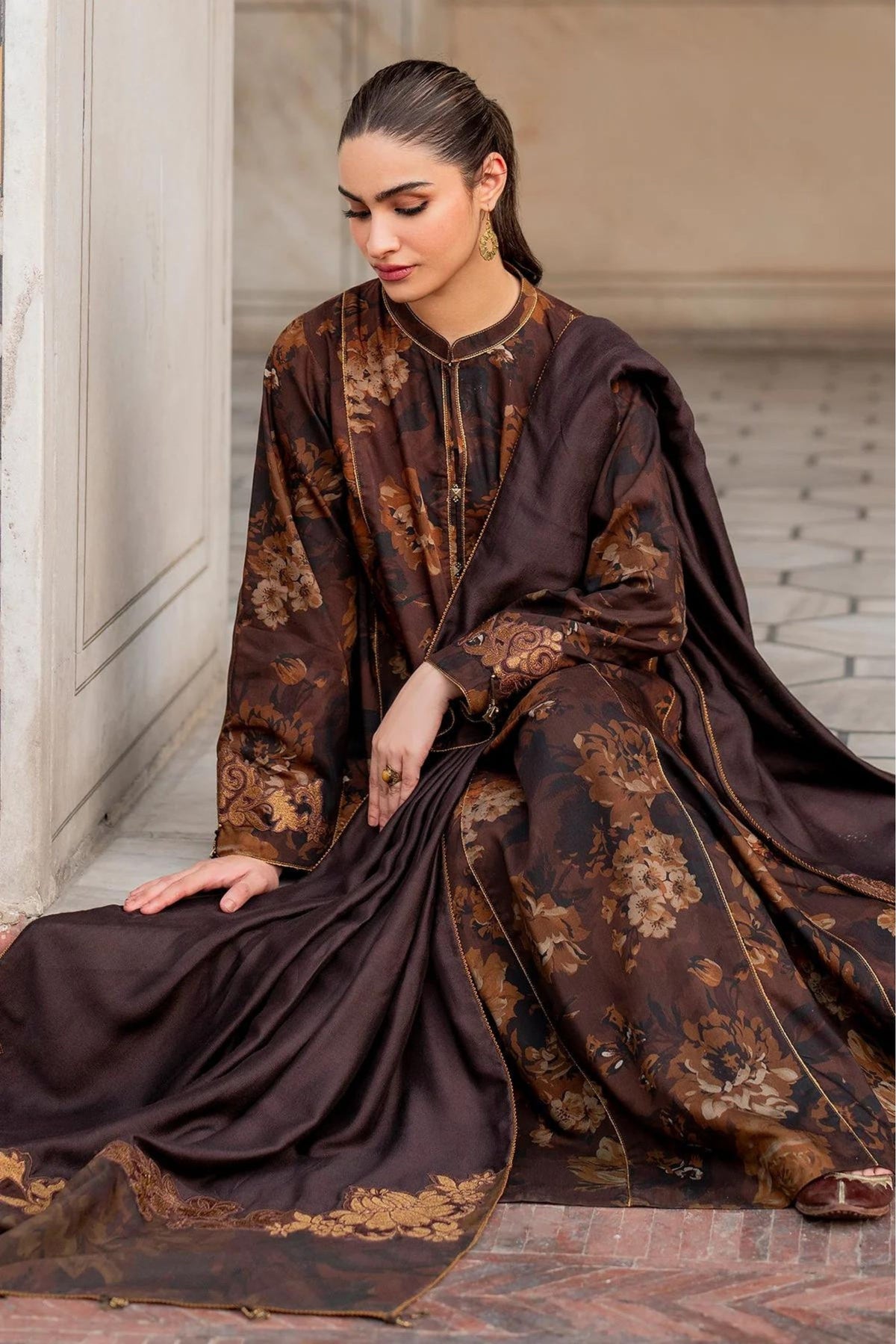 Pakistani Semi Formal Salwar Kameez